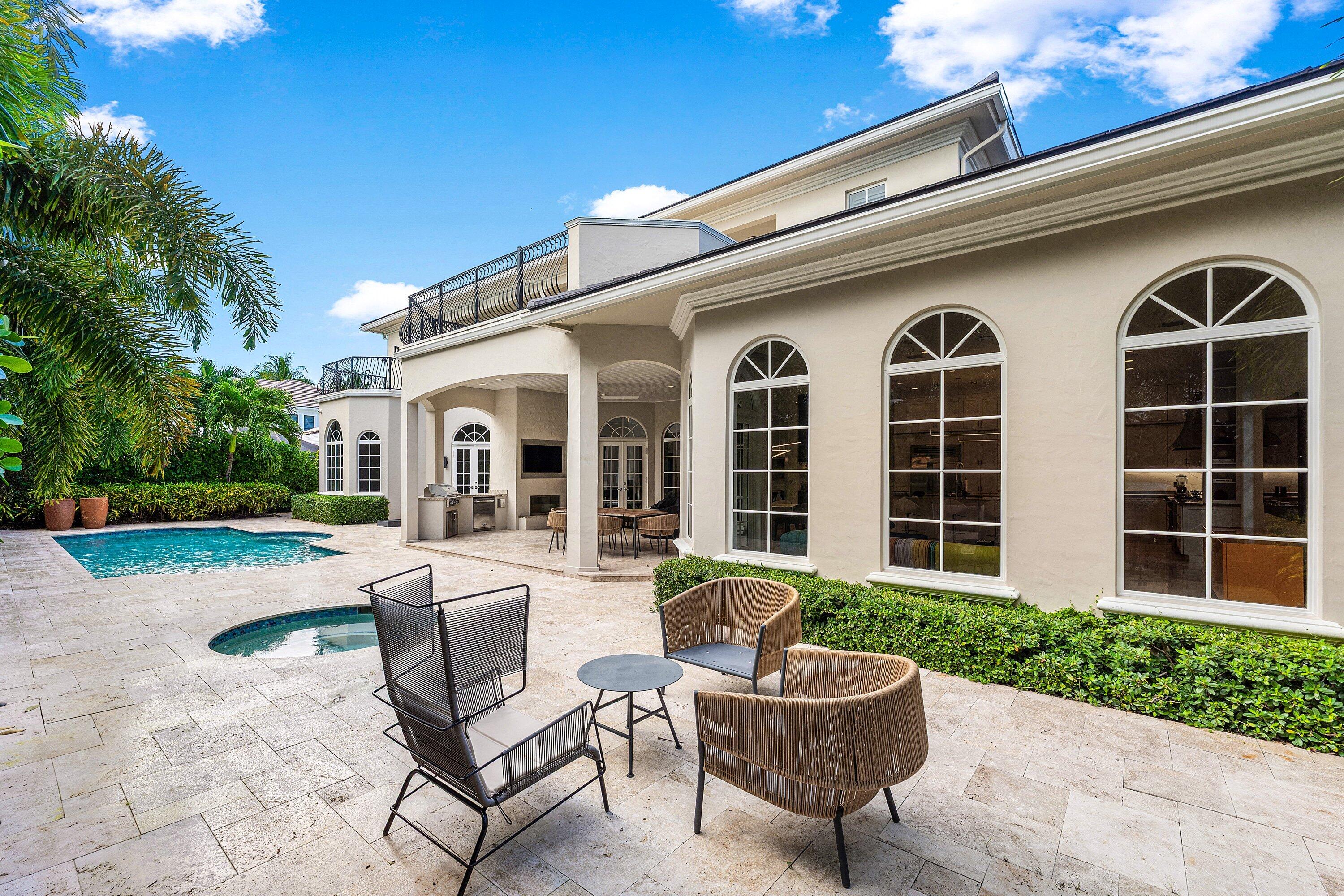 282 PRINCESS PALM, Boca Raton FL 33432