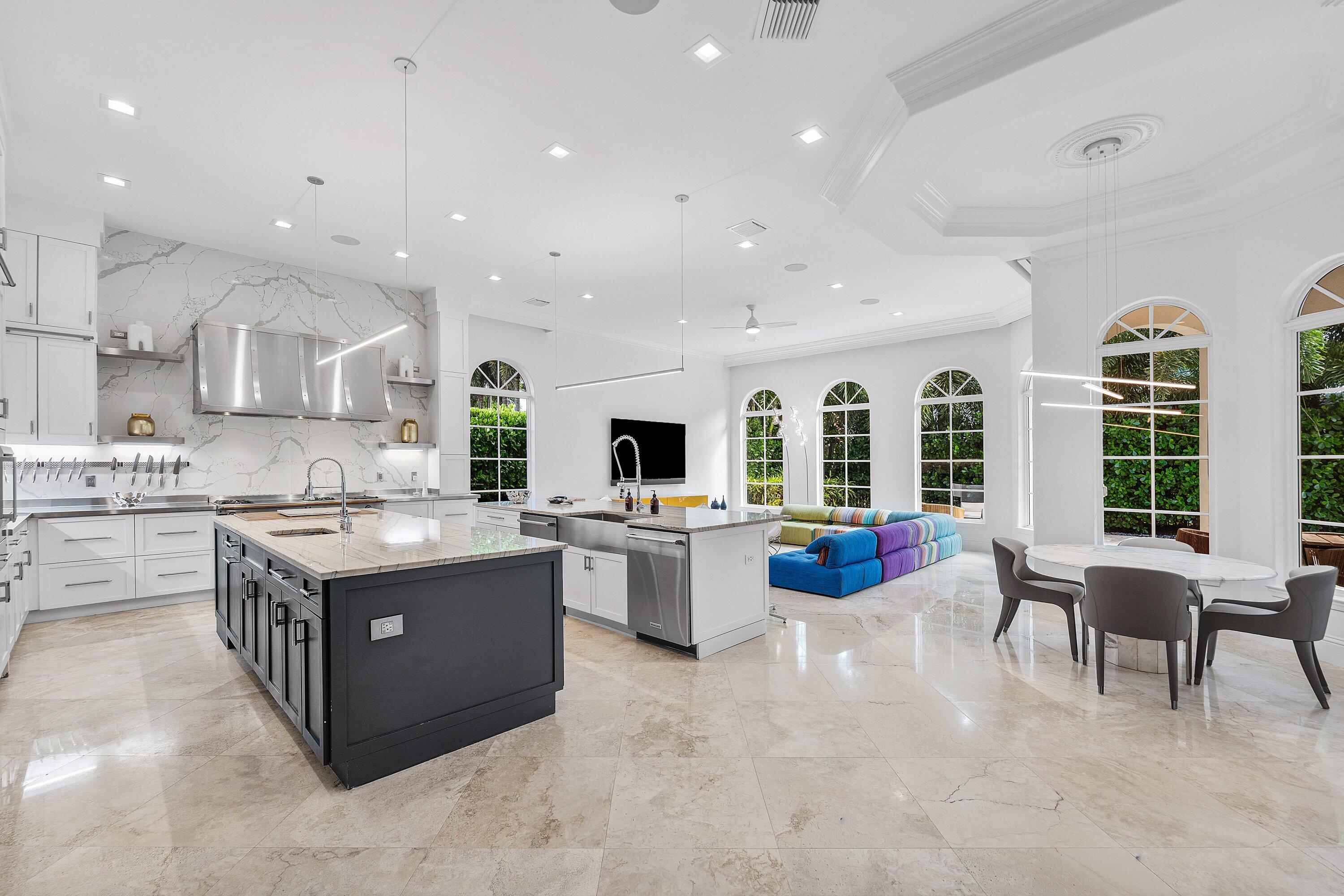 282 PRINCESS PALM, Boca Raton FL 33432