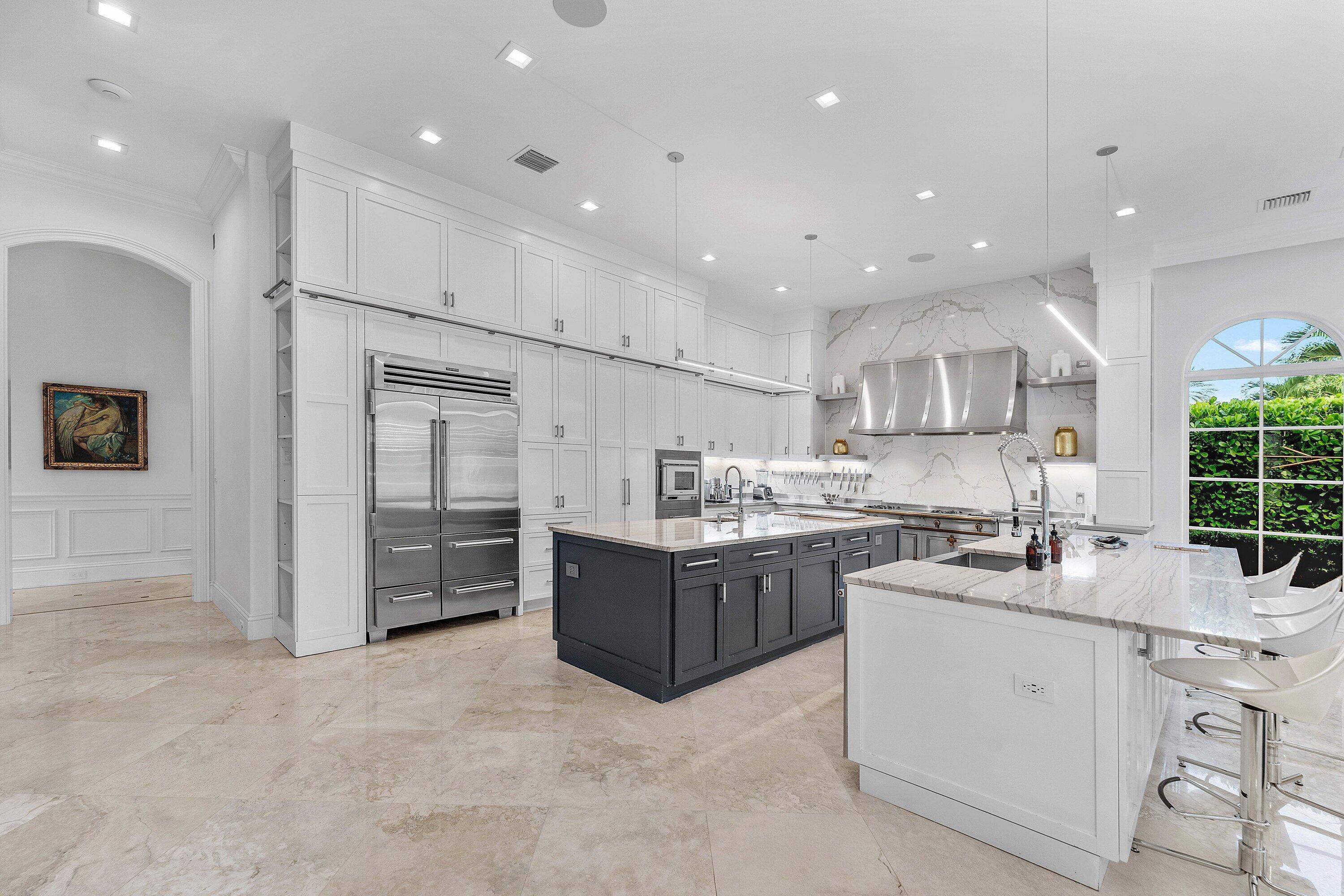 282 PRINCESS PALM, Boca Raton FL 33432