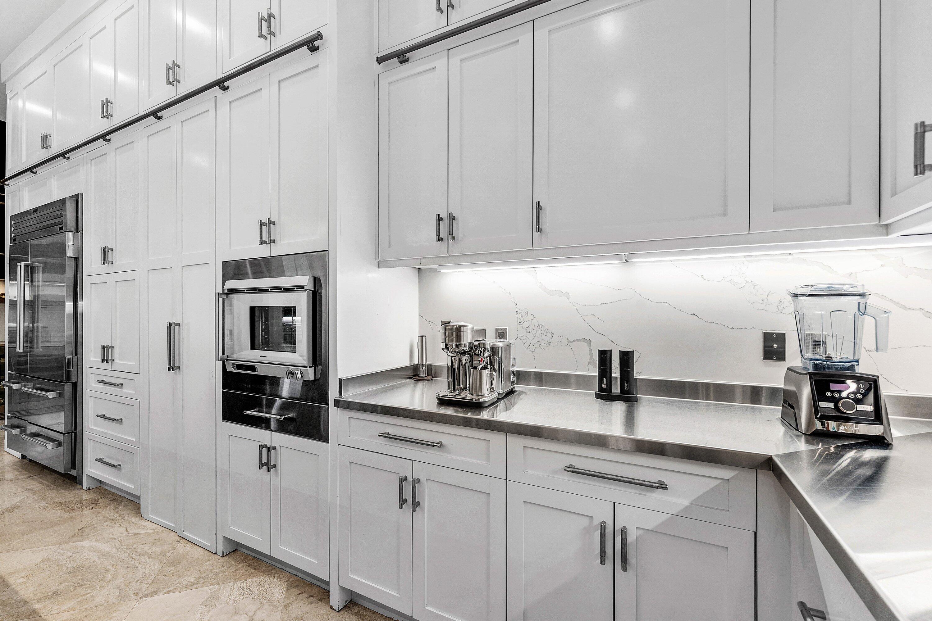 282 PRINCESS PALM, Boca Raton FL 33432