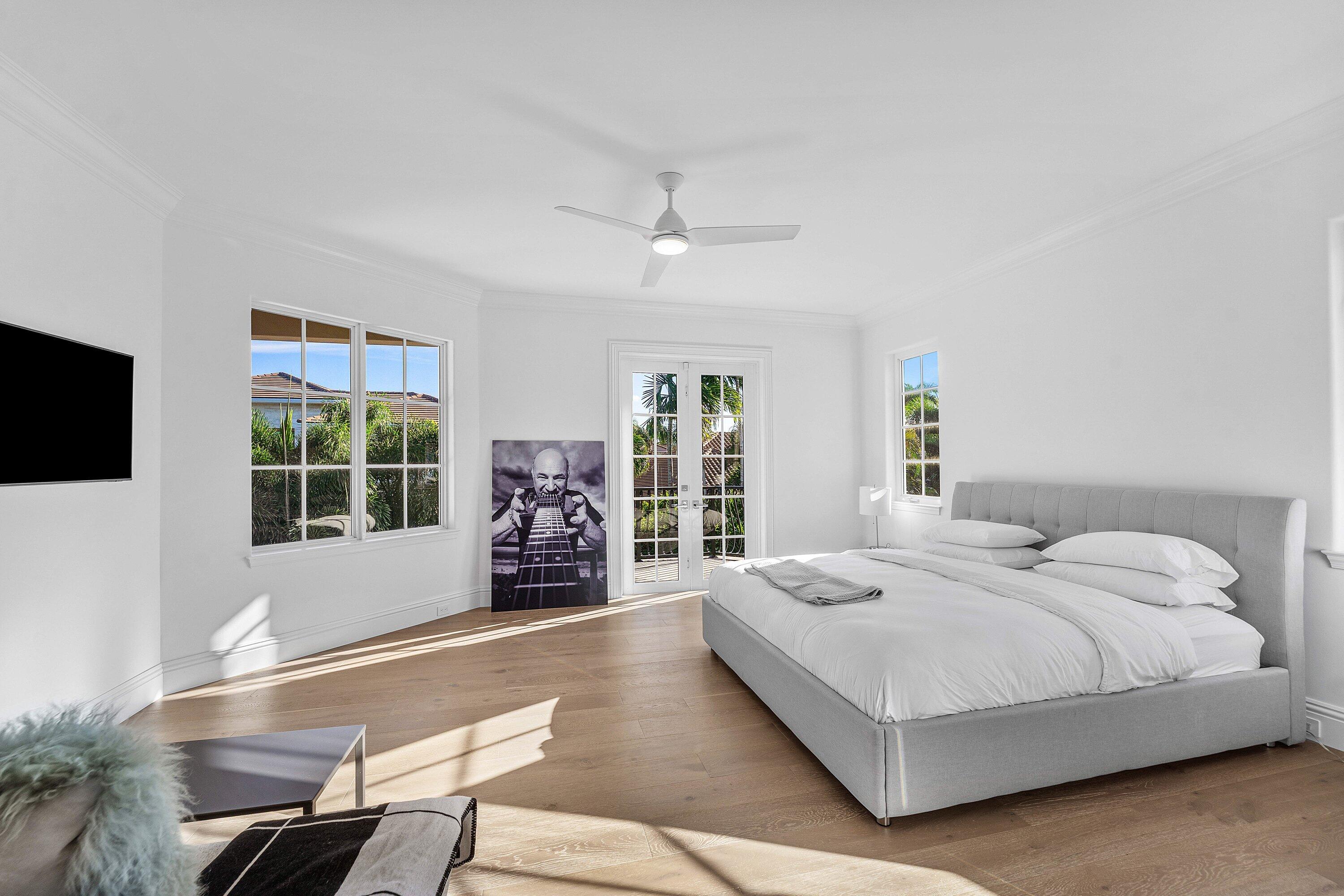 282 PRINCESS PALM, Boca Raton FL 33432