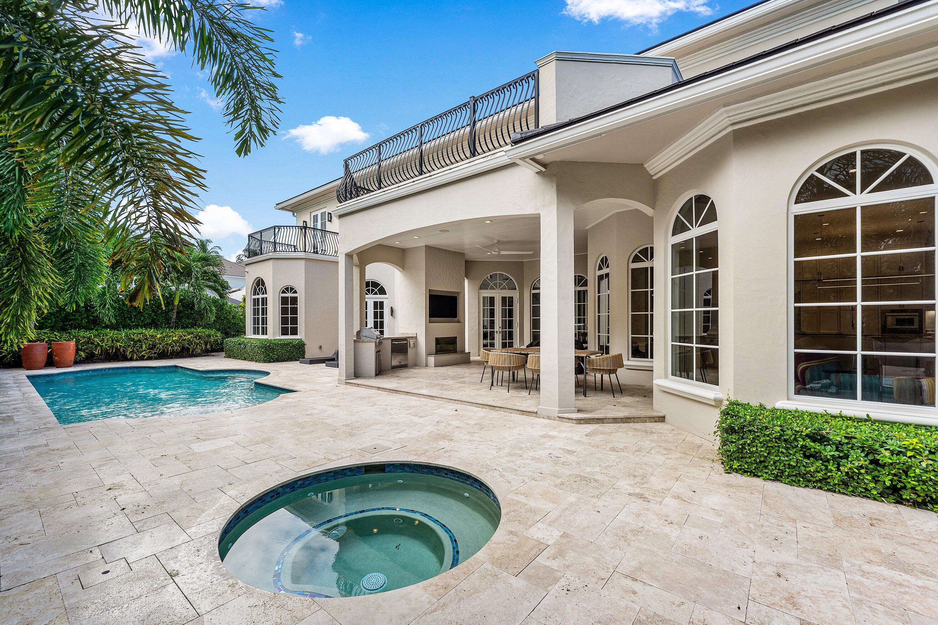 282 PRINCESS PALM, Boca Raton FL 33432