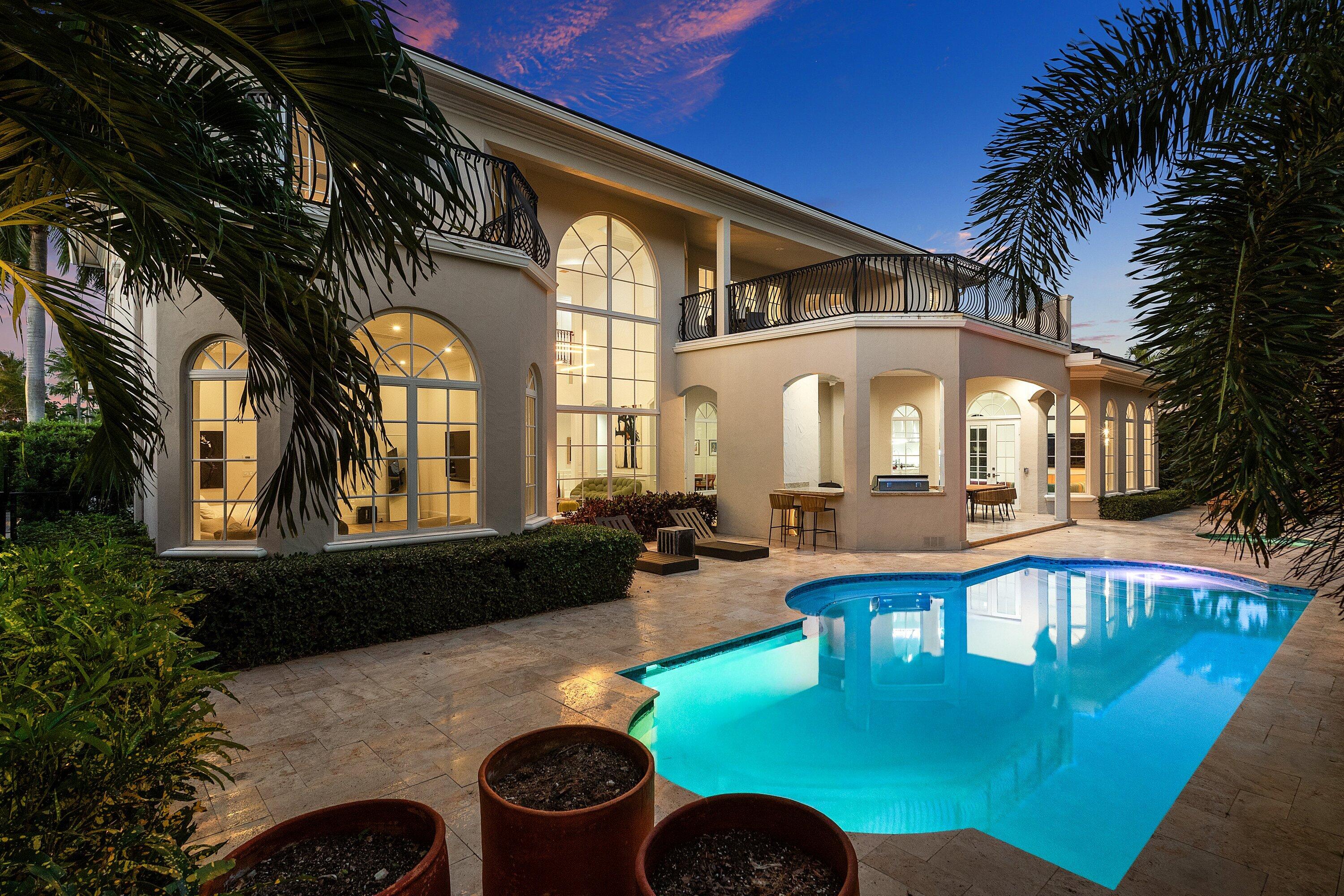 282 PRINCESS PALM, Boca Raton FL 33432
