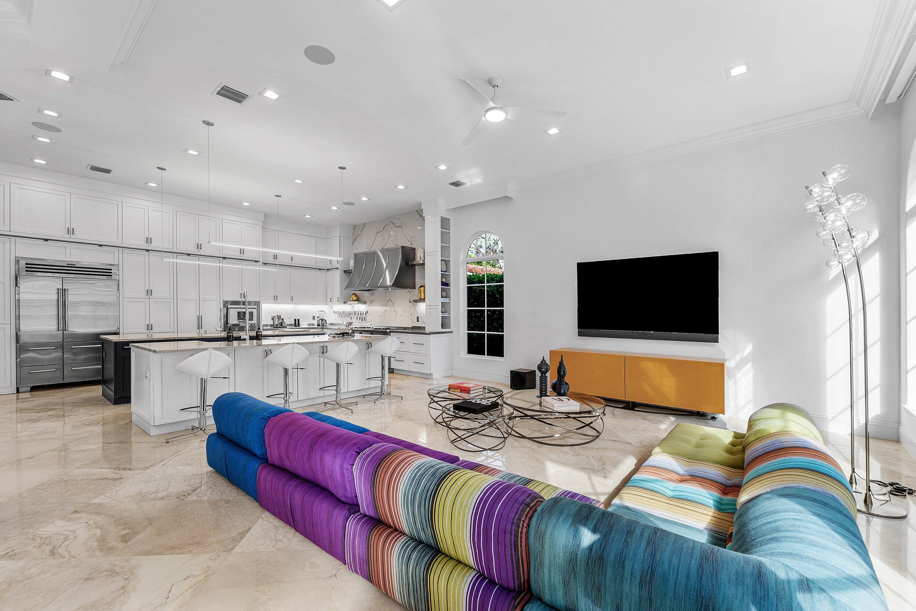 282 PRINCESS PALM, Boca Raton FL 33432