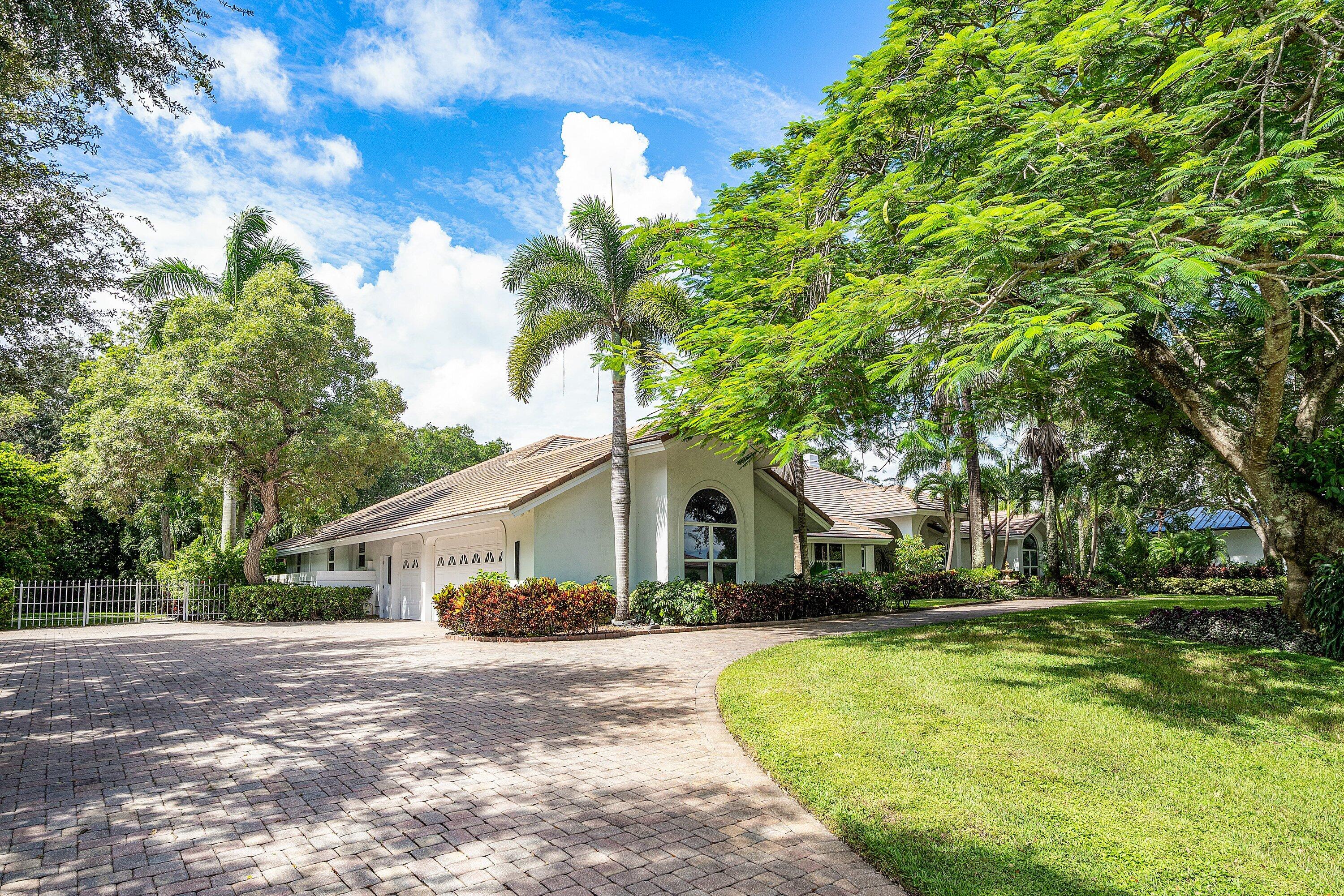 17888 Fieldbrook, Boca Raton FL 33496