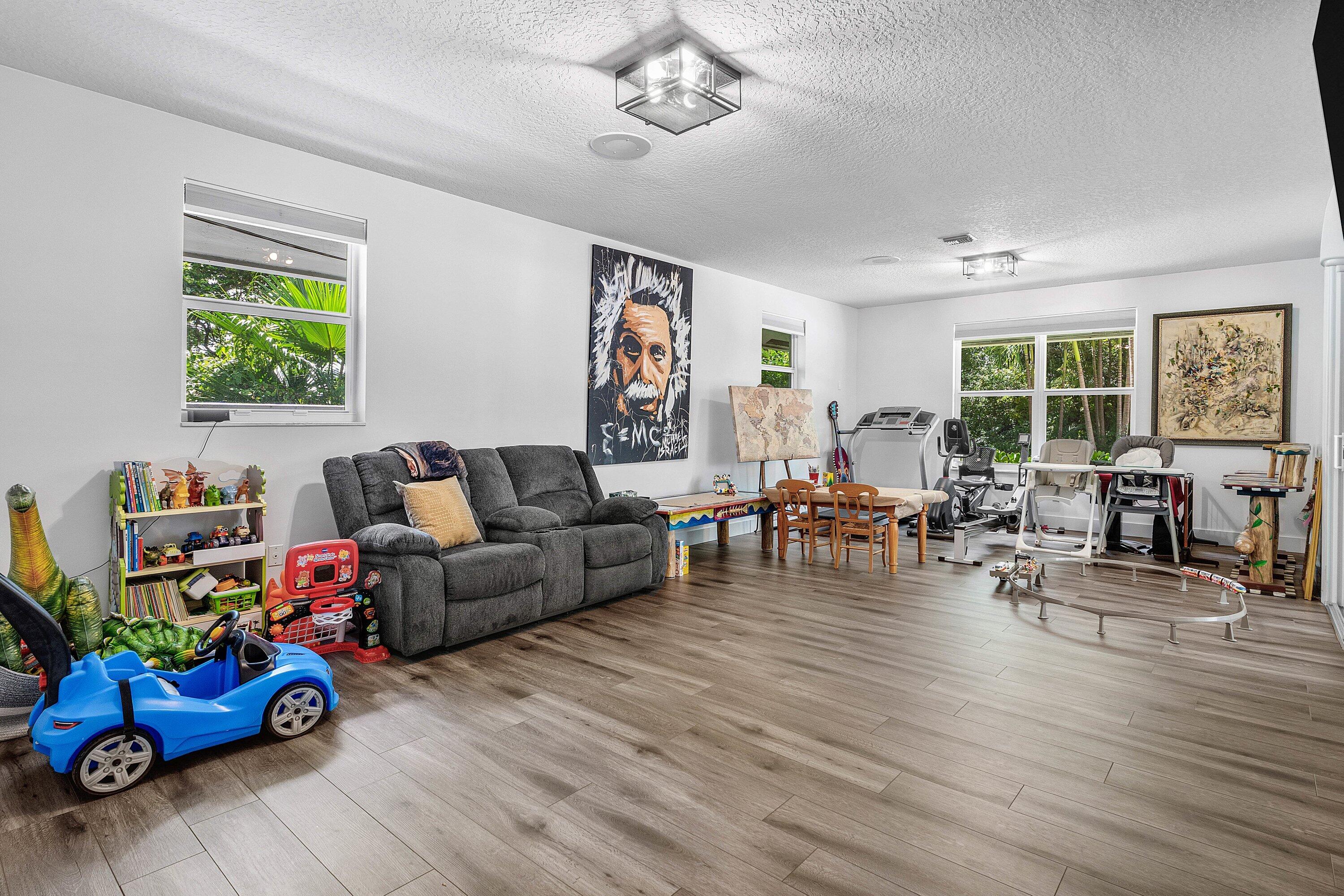 17888 Fieldbrook, Boca Raton FL 33496
