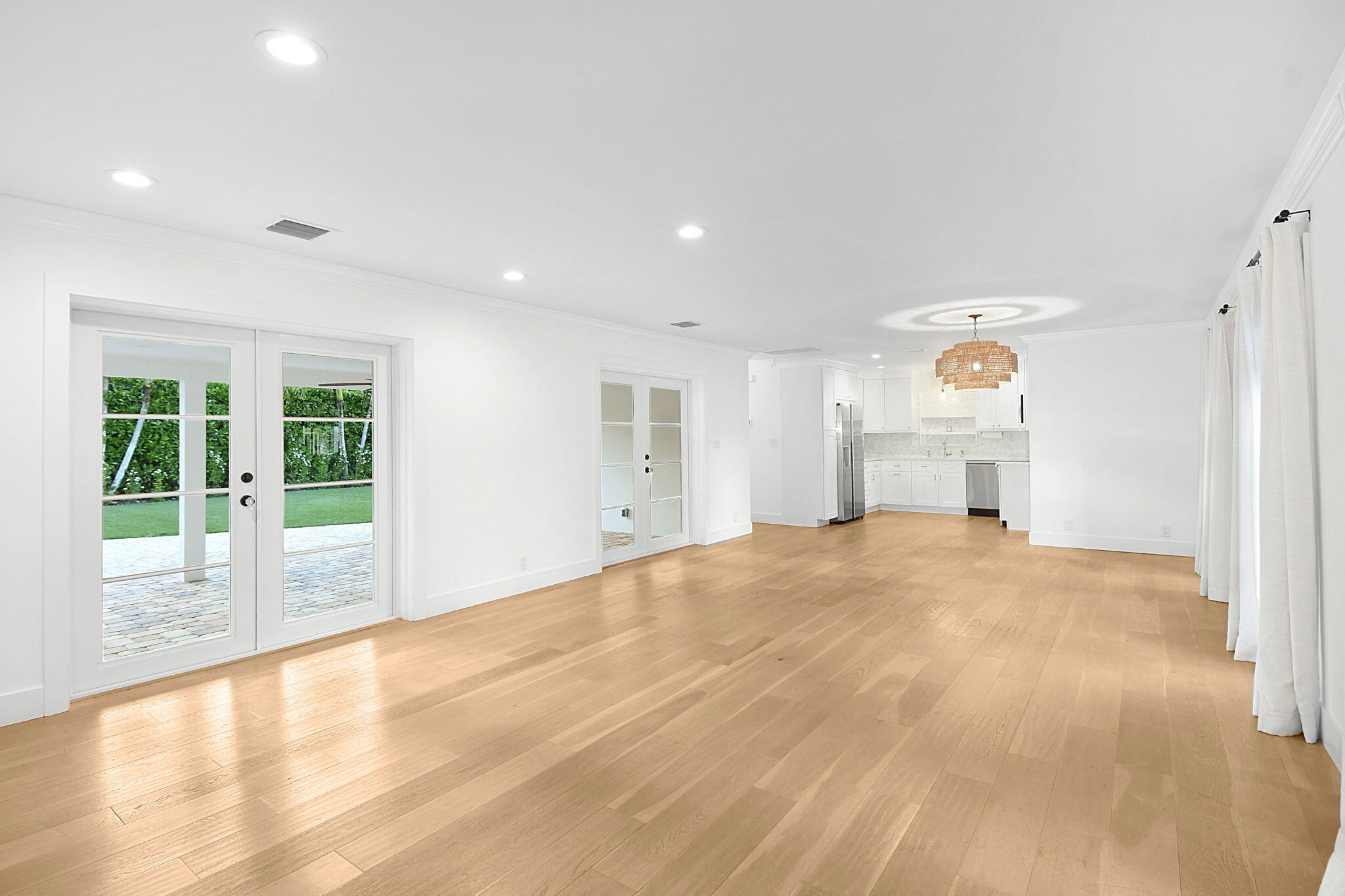 215 GOLFVIEW, Tequesta FL 33469