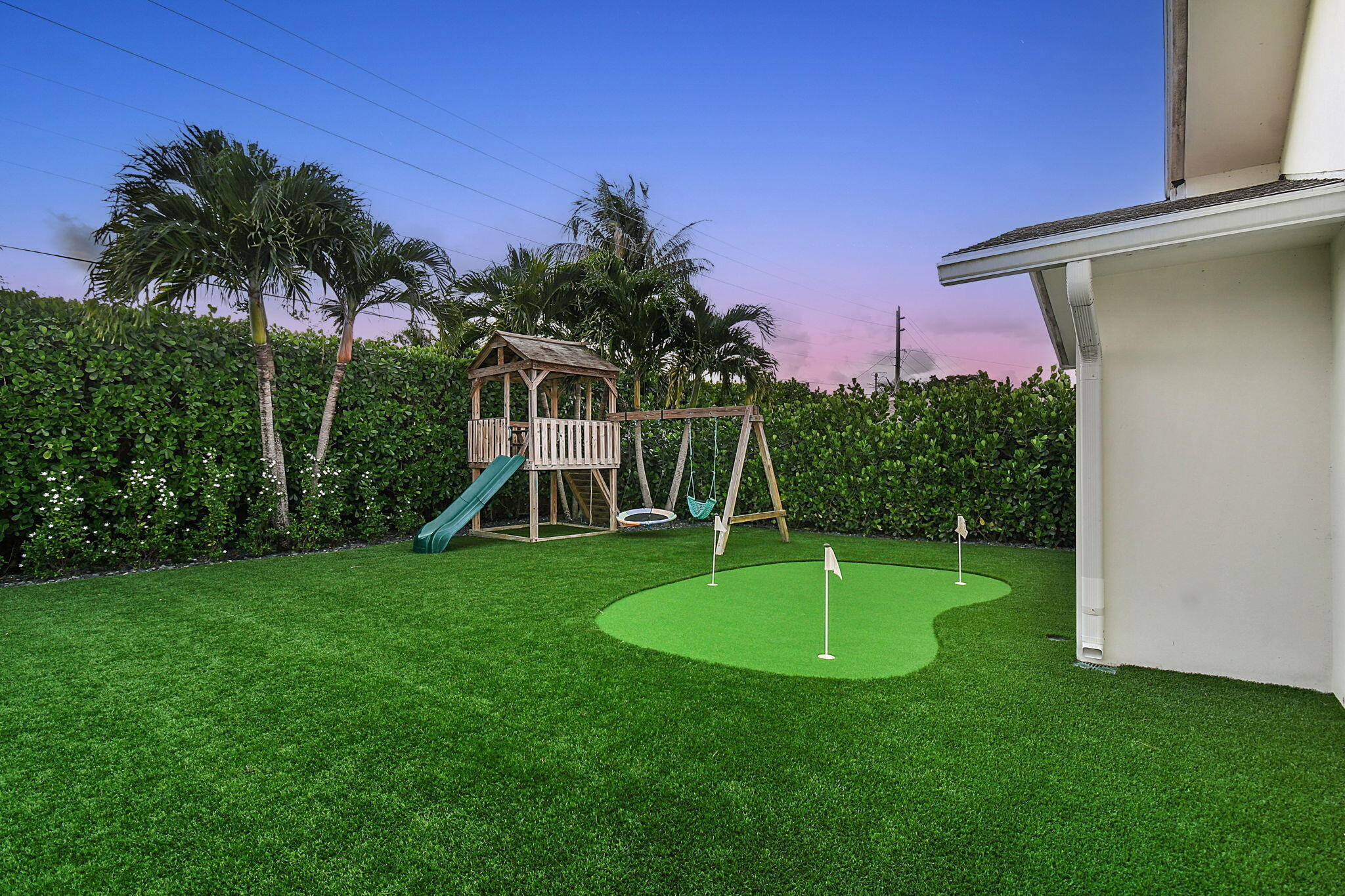 215 GOLFVIEW, Tequesta FL 33469