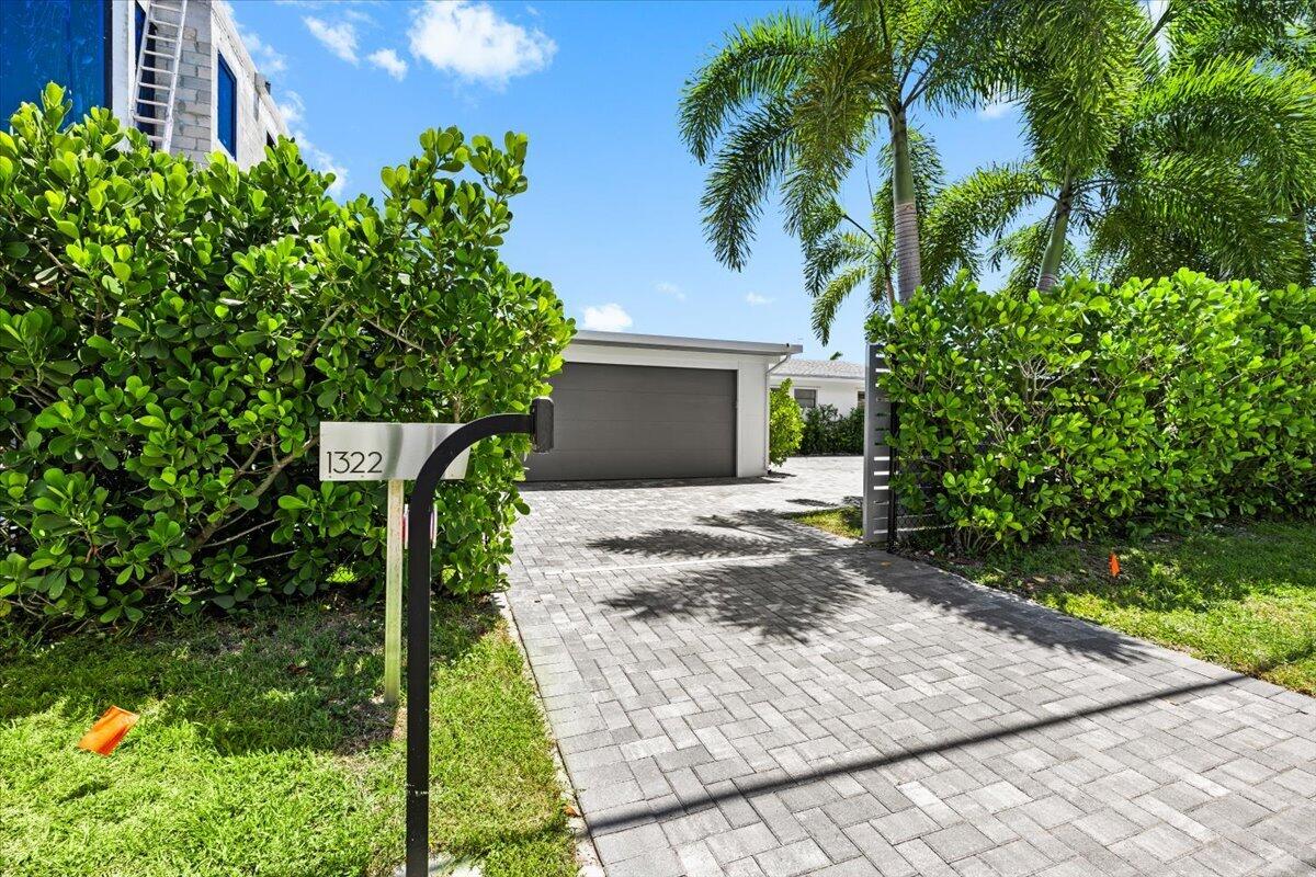1322 CORDOVA, Fort Lauderdale FL 33316