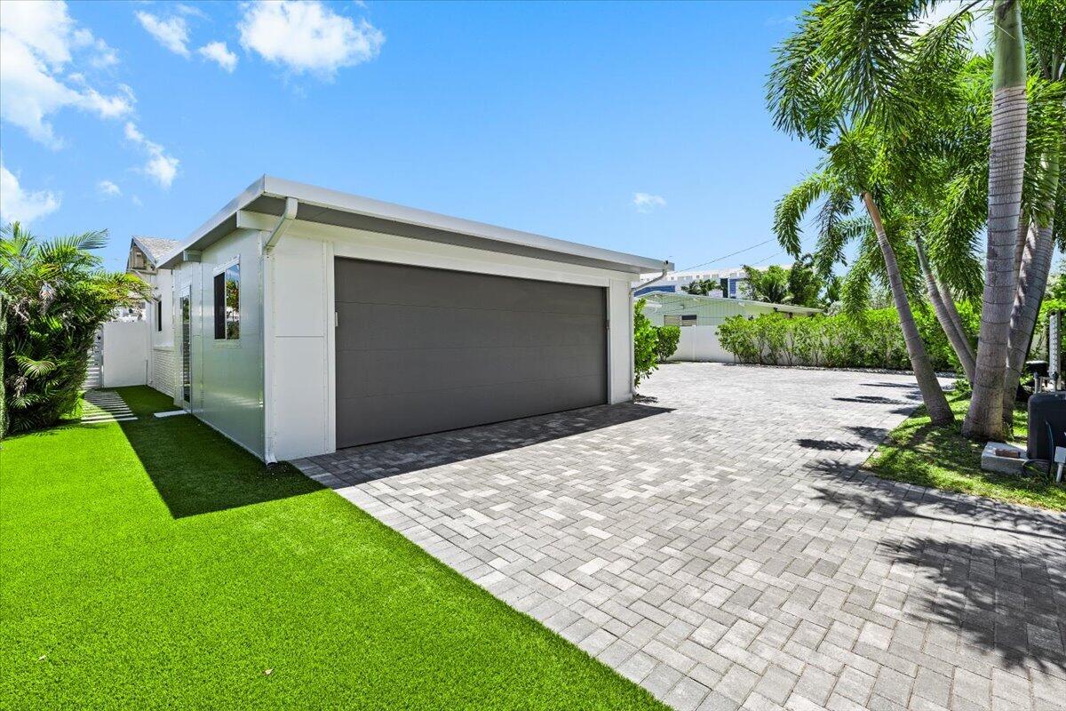 1322 CORDOVA, Fort Lauderdale FL 33316