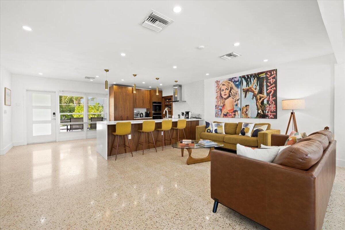 1322 CORDOVA, Fort Lauderdale FL 33316
