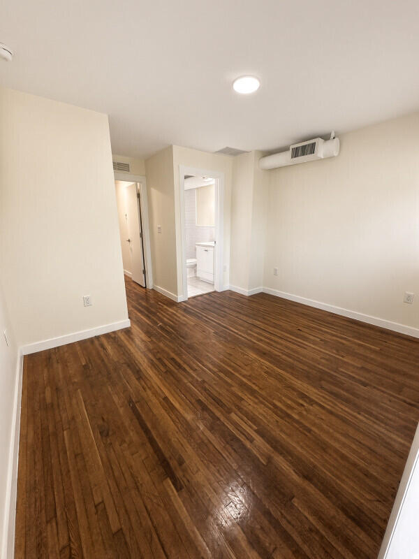 1001 NE 80th #3, Miami FL 33138