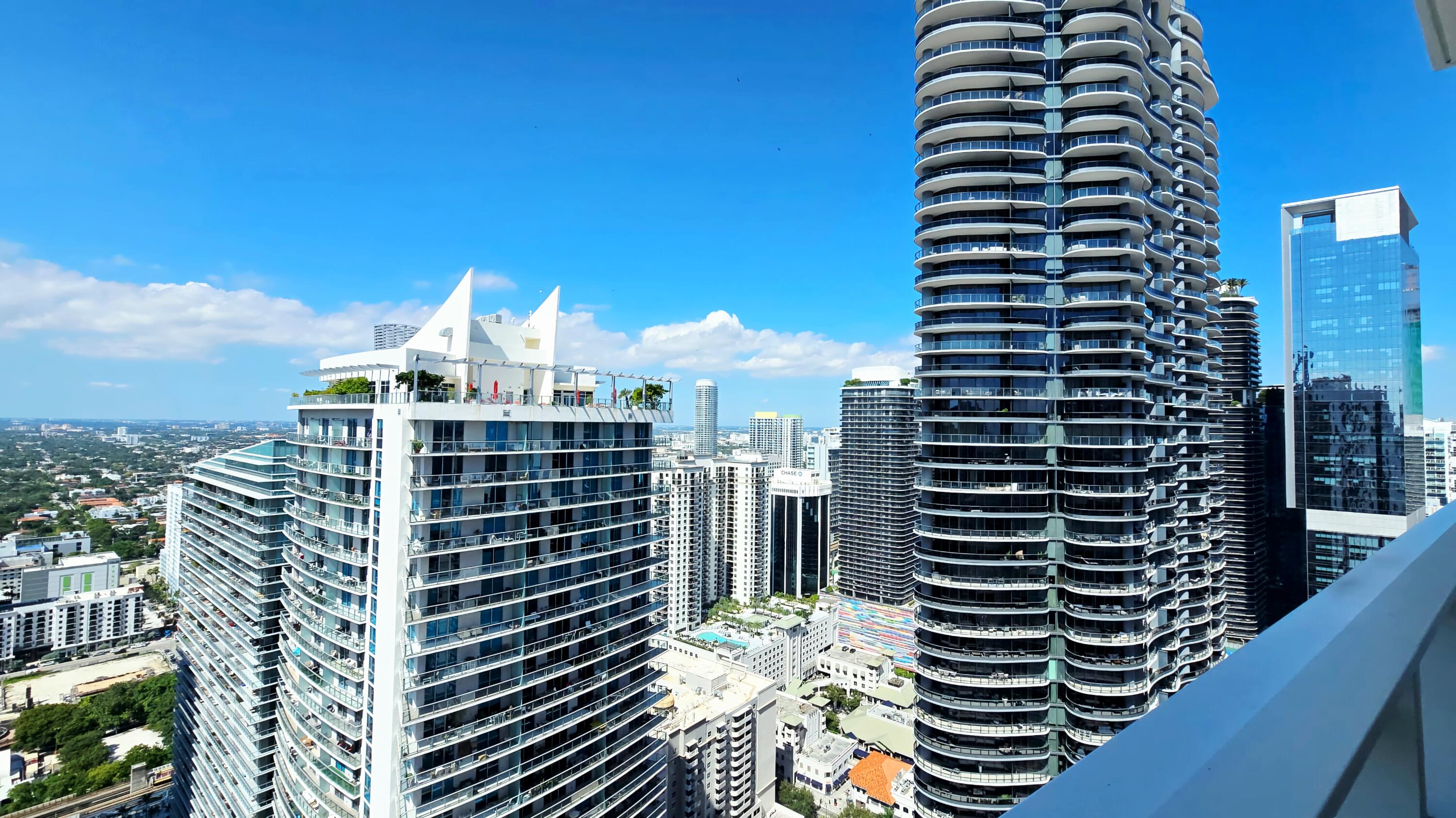 1080 Brickell #4207, Miami FL 33131