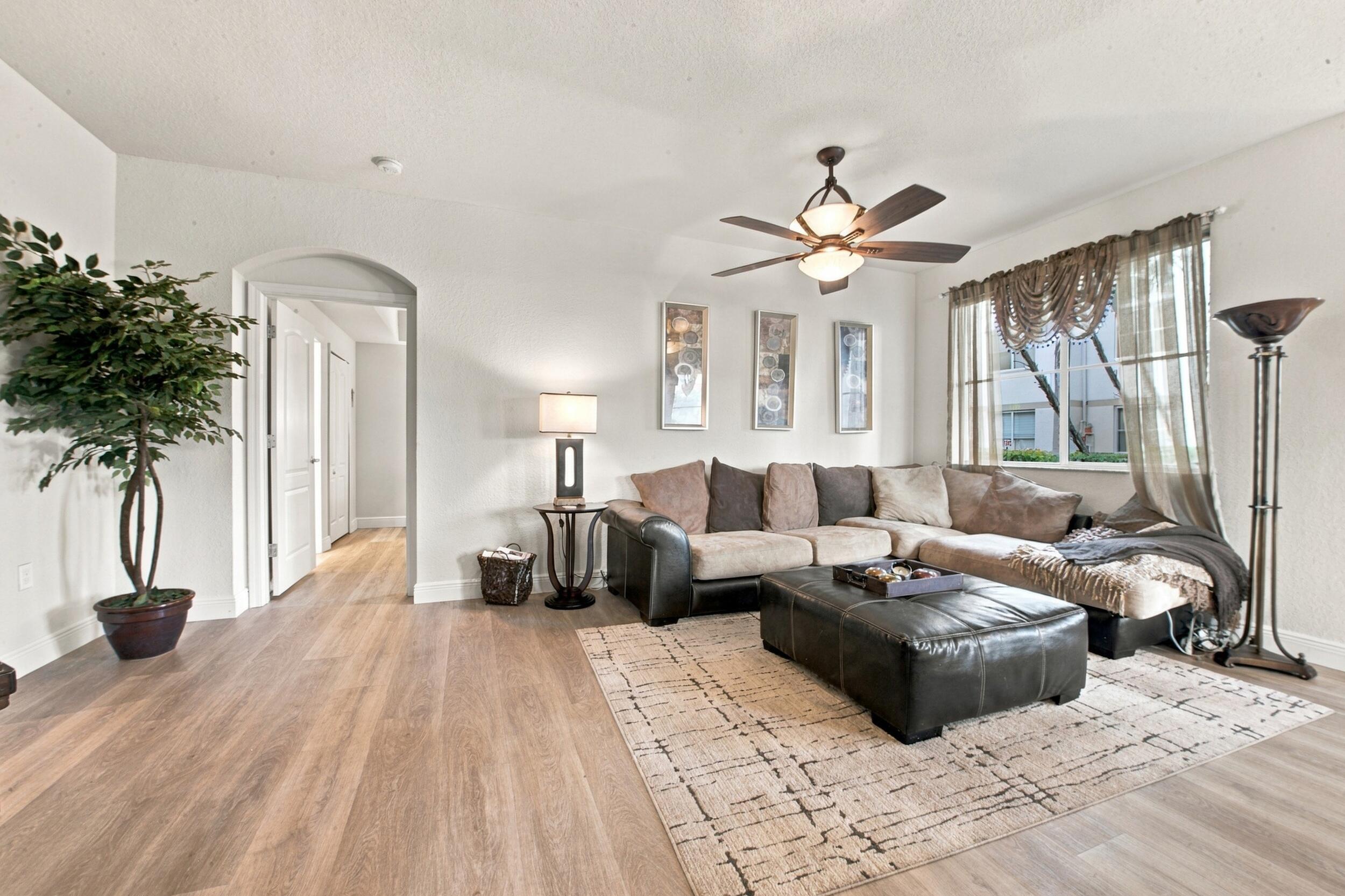 11035 LEGACY #105, Palm Beach Gardens FL 33410