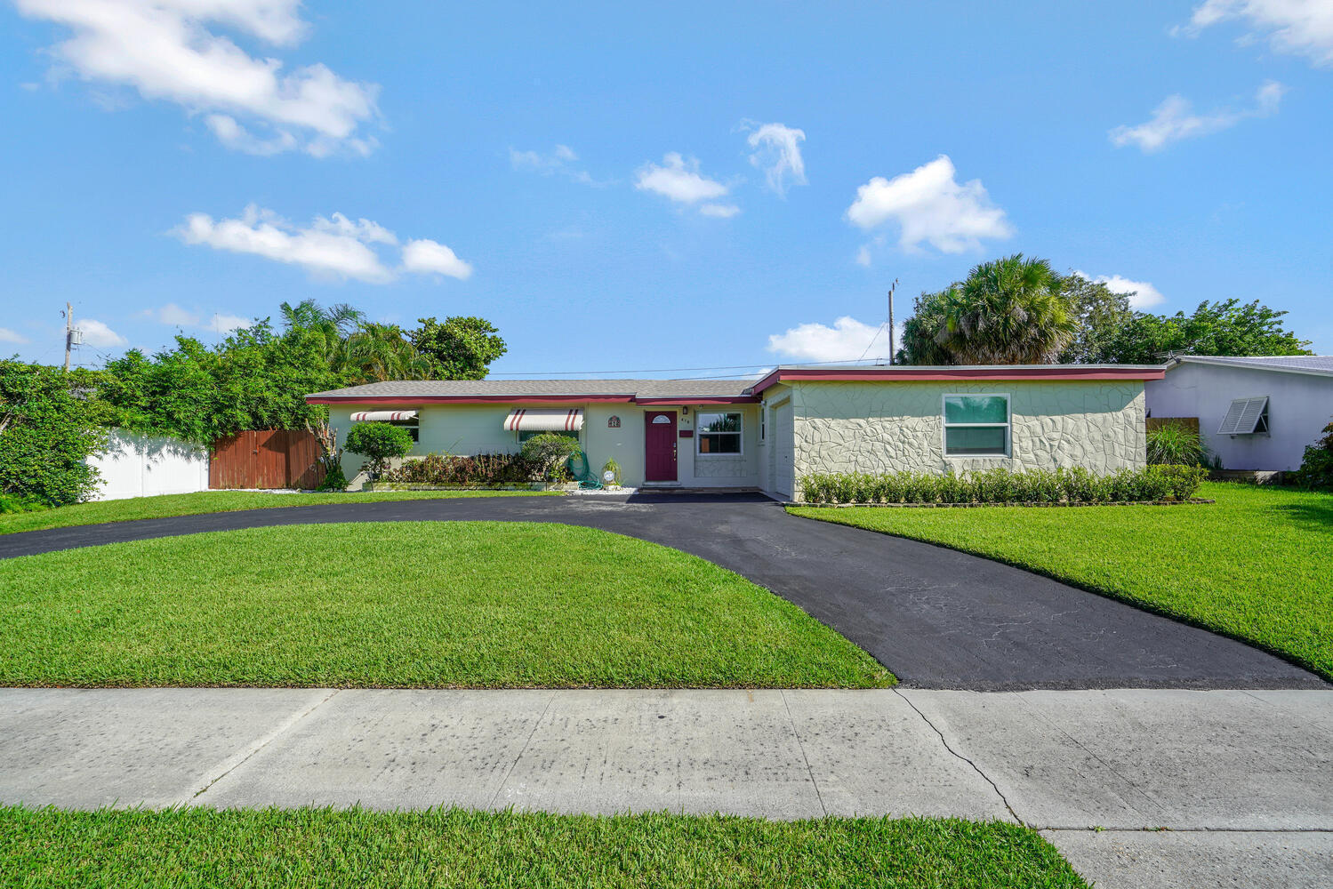 416 LIGHTHOUSE, North Palm Beach FL 33408