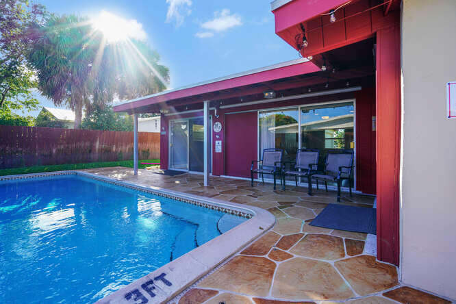 416 LIGHTHOUSE, North Palm Beach FL 33408