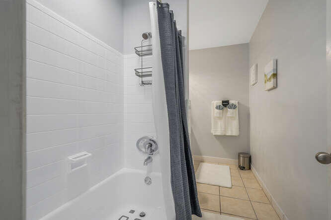 416 LIGHTHOUSE, North Palm Beach FL 33408