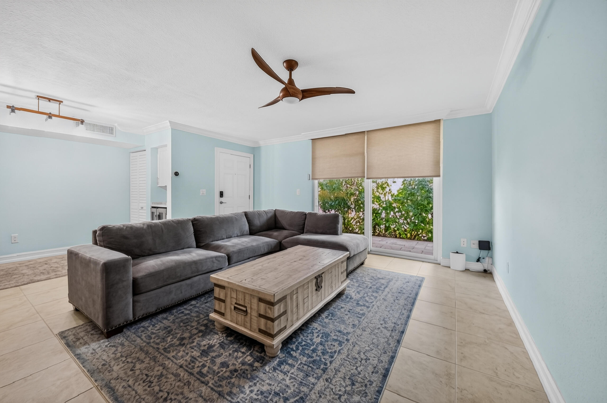131 Yacht Club #109, Hypoluxo FL 33462