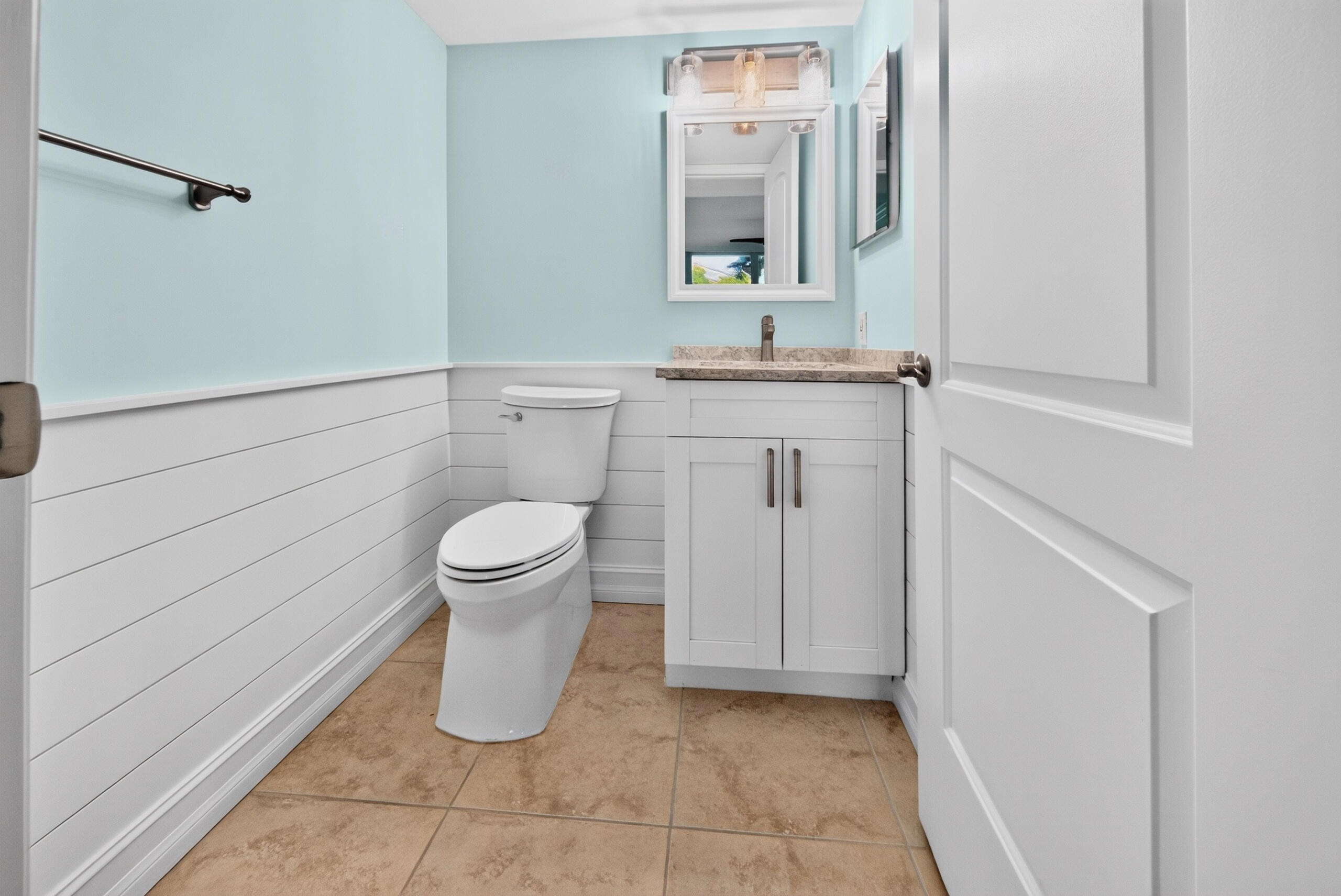 131 Yacht Club #109, Hypoluxo FL 33462
