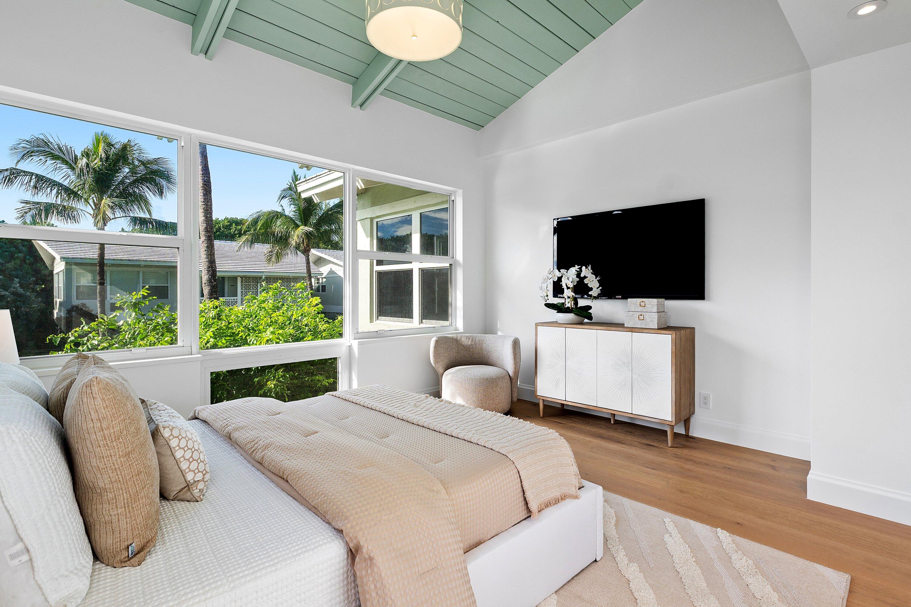 320 S OCEAN #Upper C, Delray Beach FL 33483