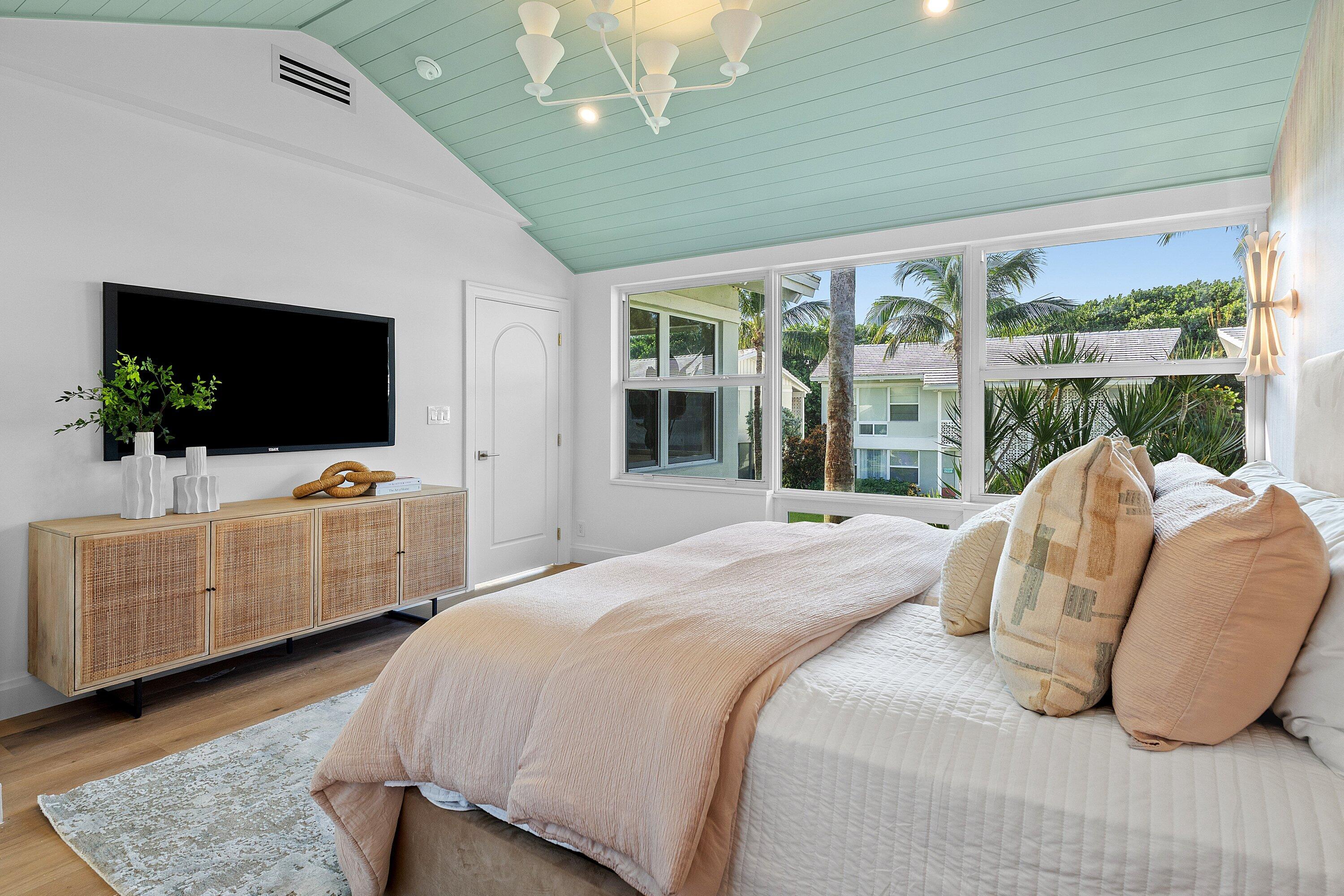 320 S OCEAN #Upper C, Delray Beach FL 33483
