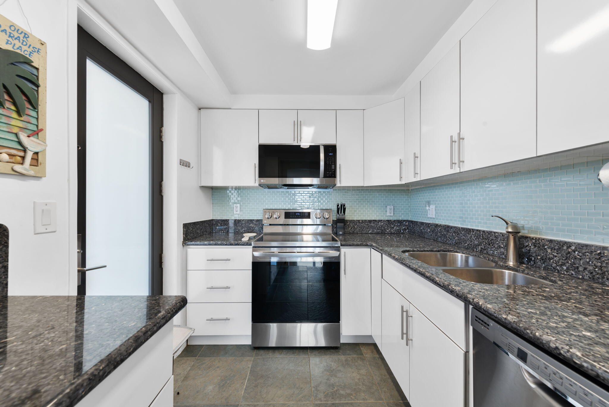 301 GOLDEN ISLES #401, Hallandale Beach FL 33009