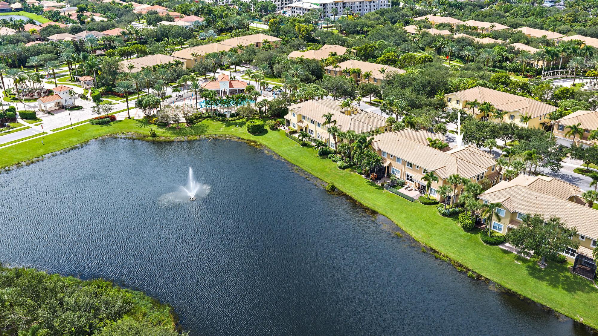 4798 Cadiz, Palm Beach Gardens FL 33418