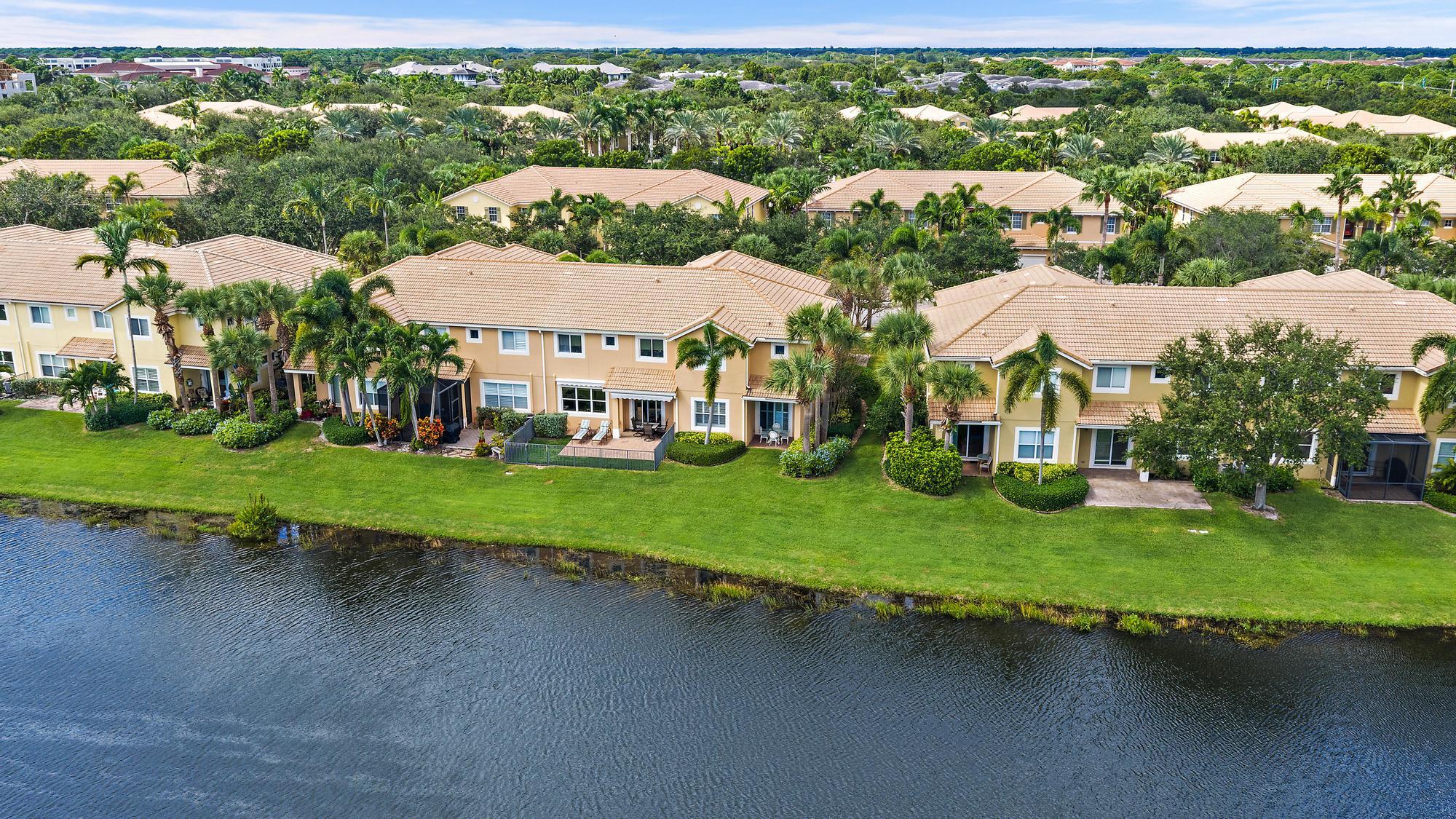 4798 Cadiz, Palm Beach Gardens FL 33418