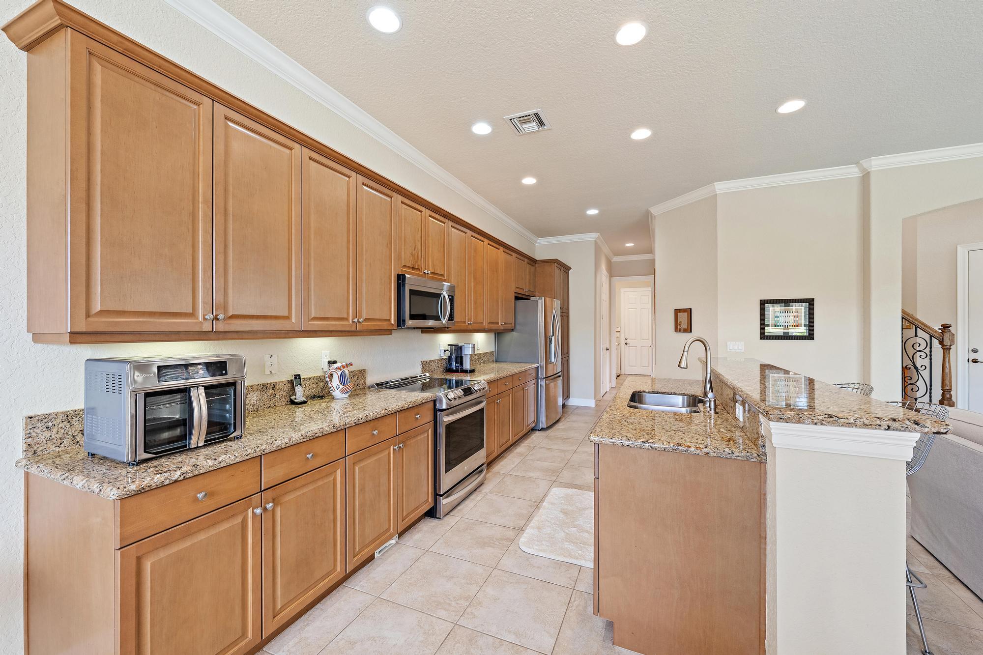 4798 Cadiz, Palm Beach Gardens FL 33418