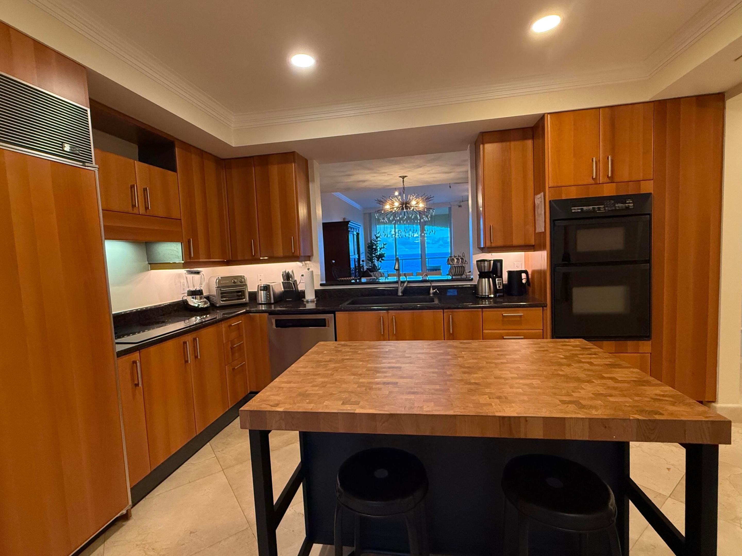 2110 N OCEAN #24D, Fort Lauderdale FL 33305
