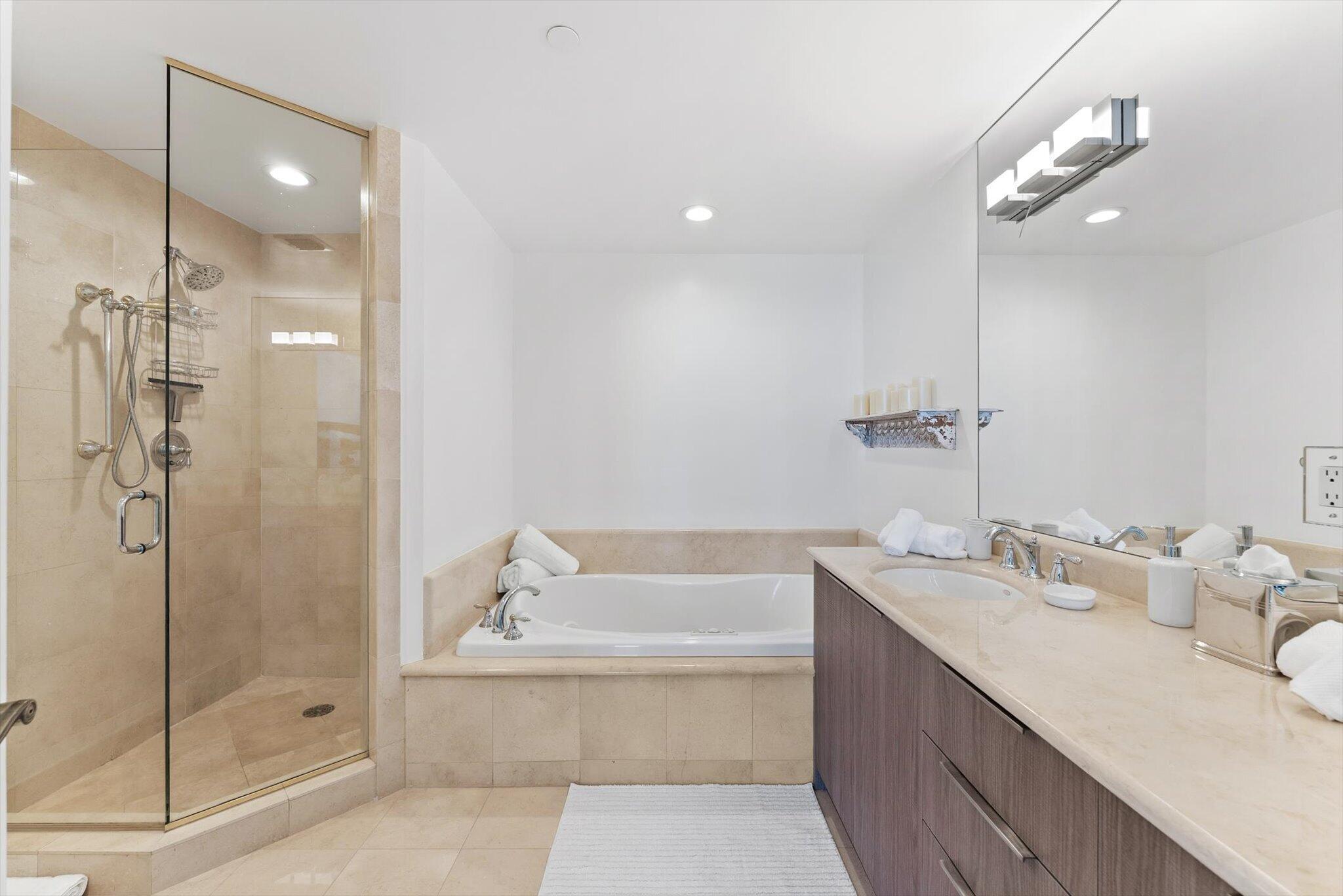 2110 N OCEAN #24D, Fort Lauderdale FL 33305