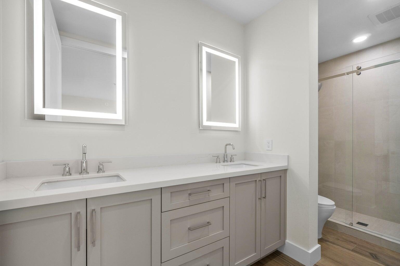 178 Lake #4201, Palm Beach Shores FL 33404