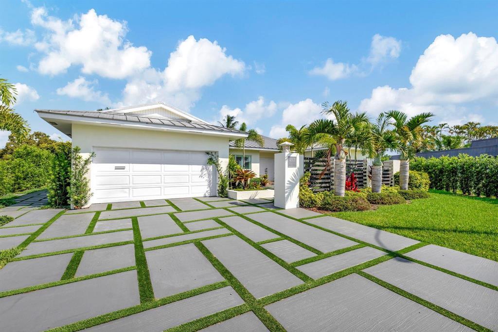 4907 Holly, Tamarac FL 33319
