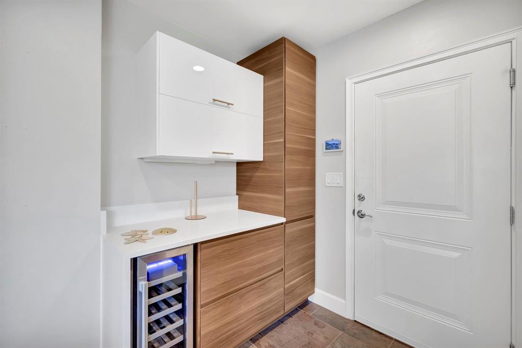 4907 Holly, Tamarac FL 33319