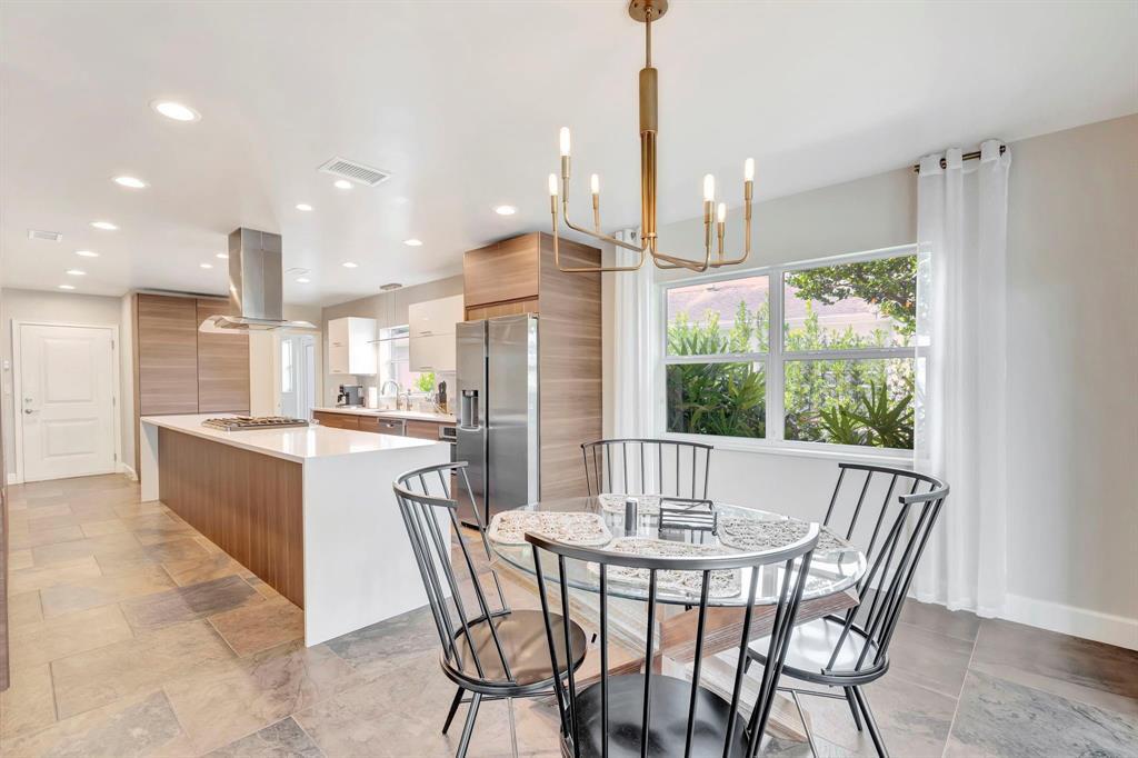 4907 Holly, Tamarac FL 33319