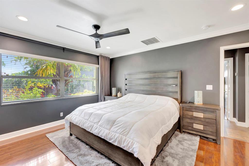 4907 Holly, Tamarac FL 33319