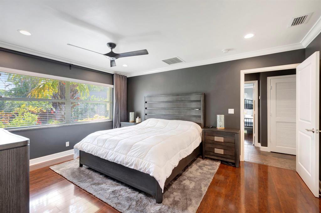 4907 Holly, Tamarac FL 33319
