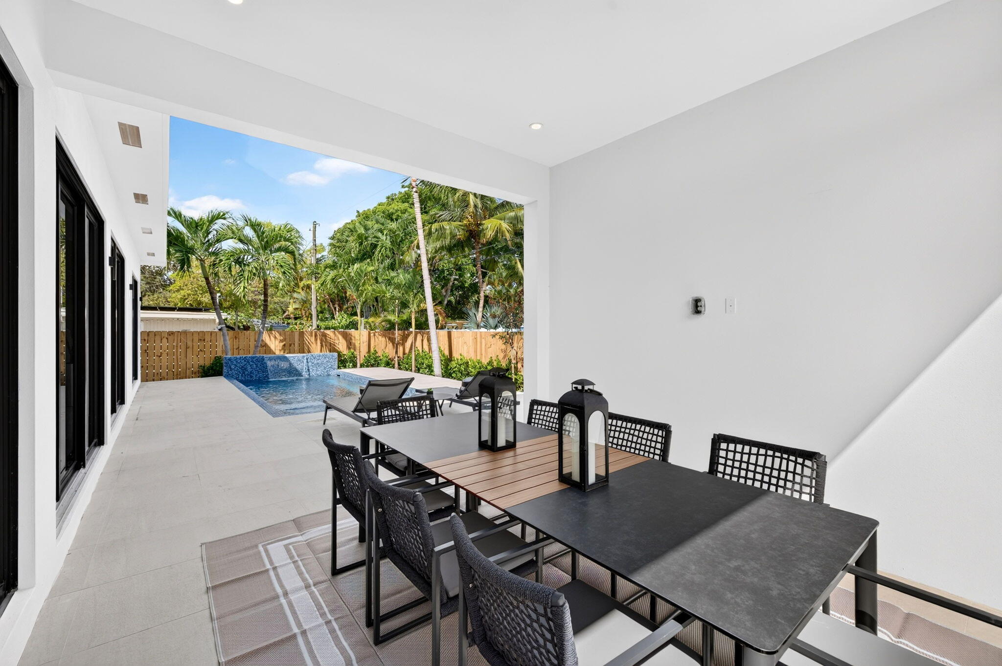 1781 NE 18TH, Fort Lauderdale FL 33305
