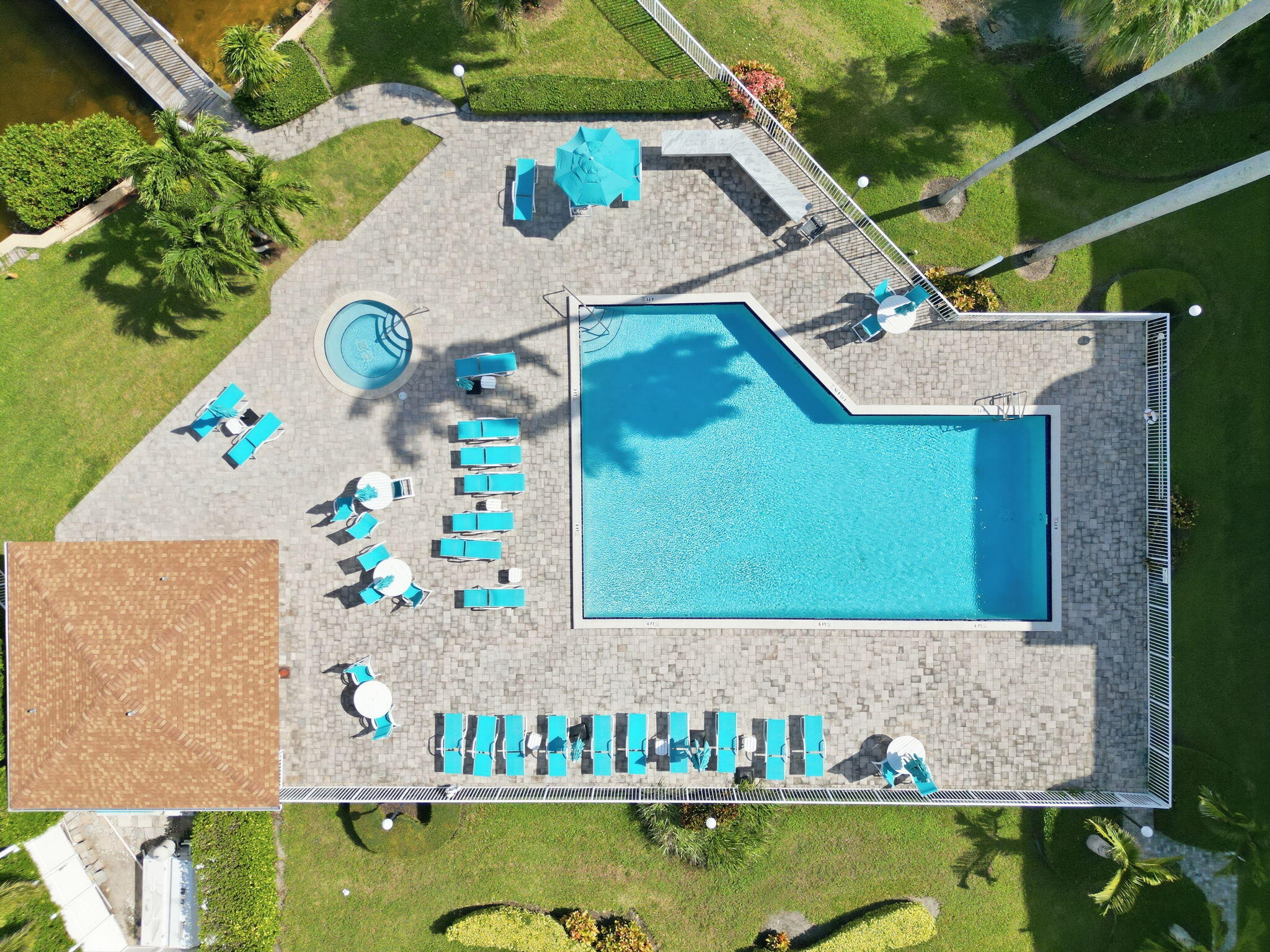 8200 Lakeshore #2020, Hypoluxo FL 33462