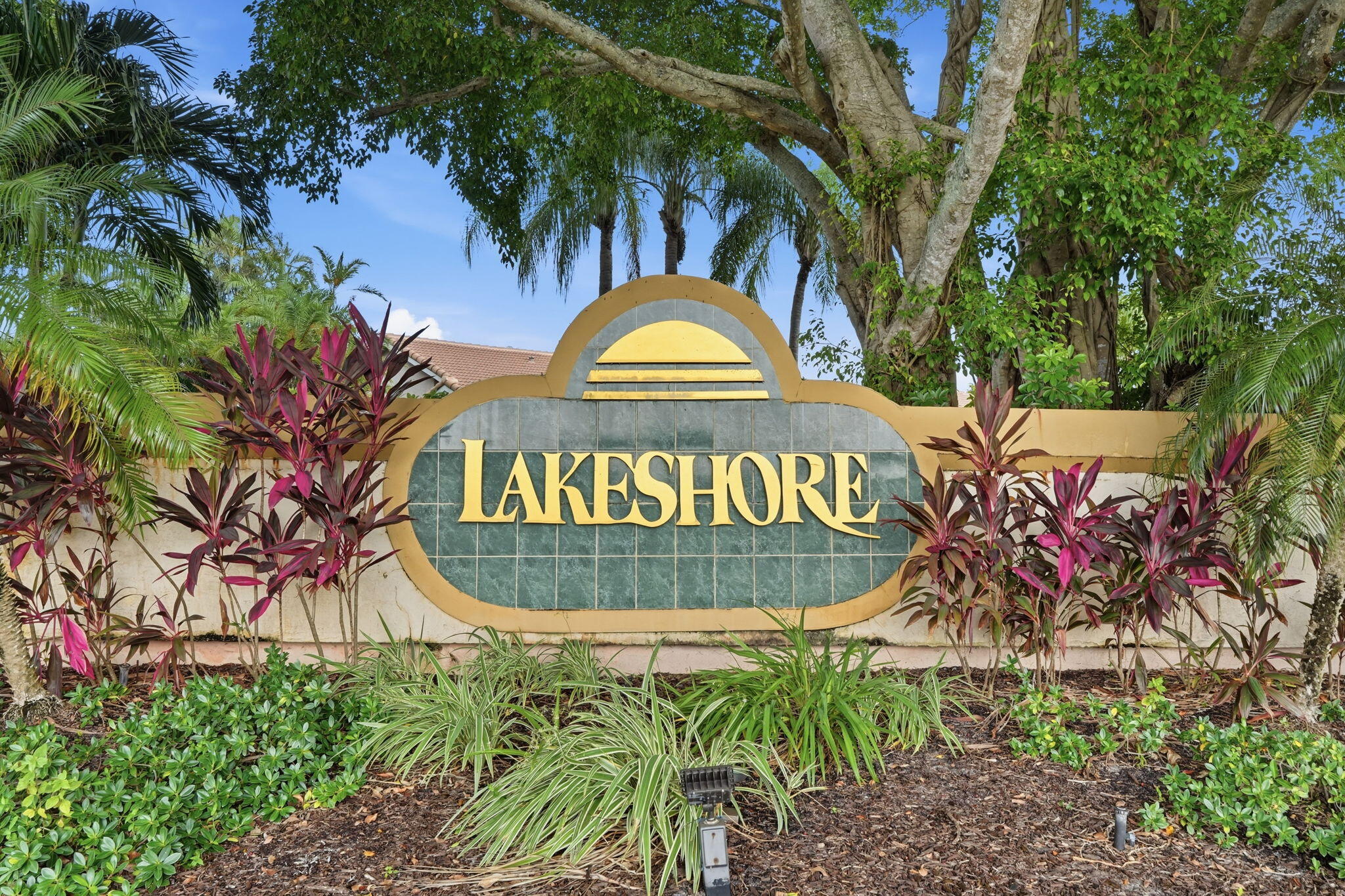8200 Lakeshore #2020, Hypoluxo FL 33462