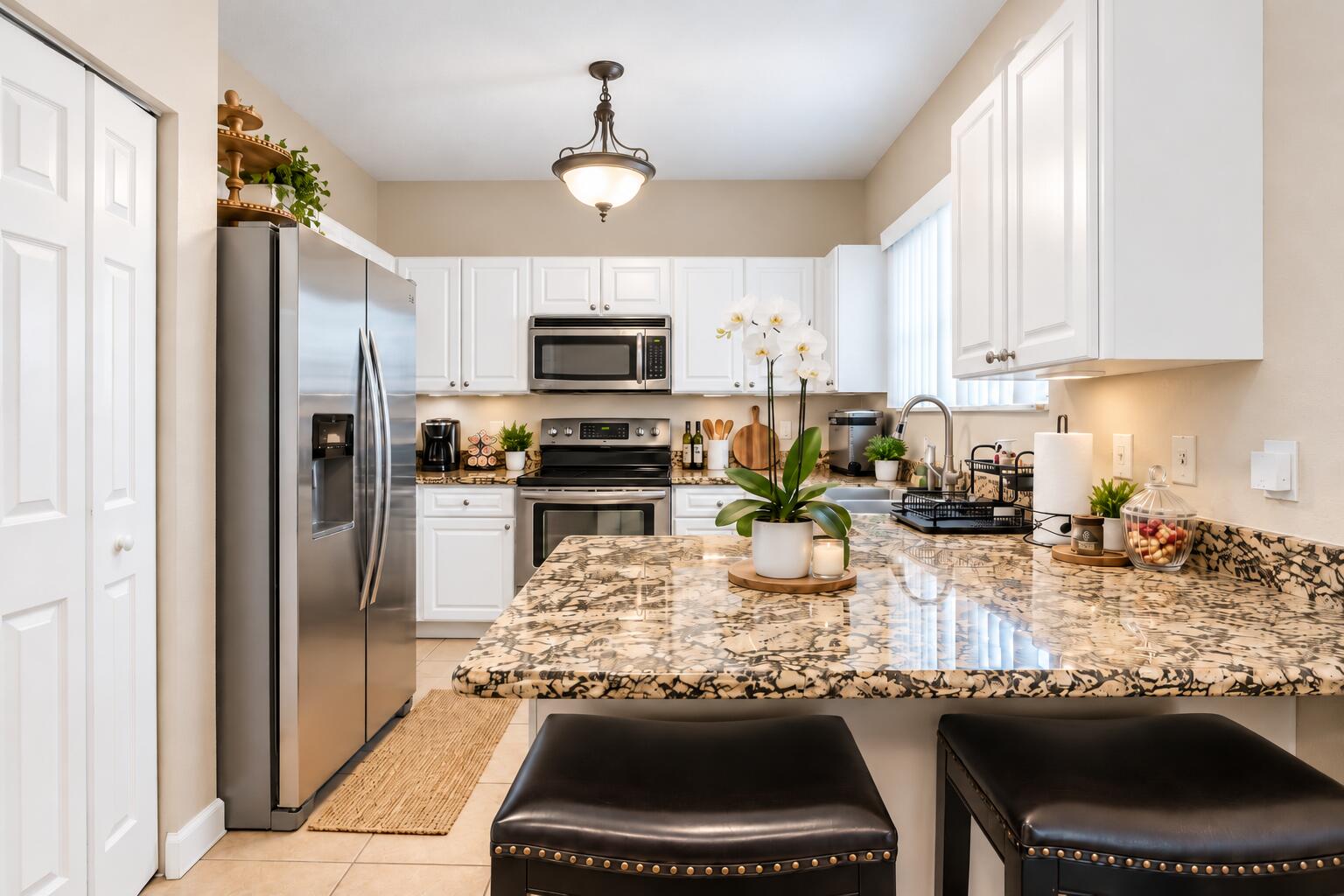 2711 NE 4 #101, Homestead FL 33033