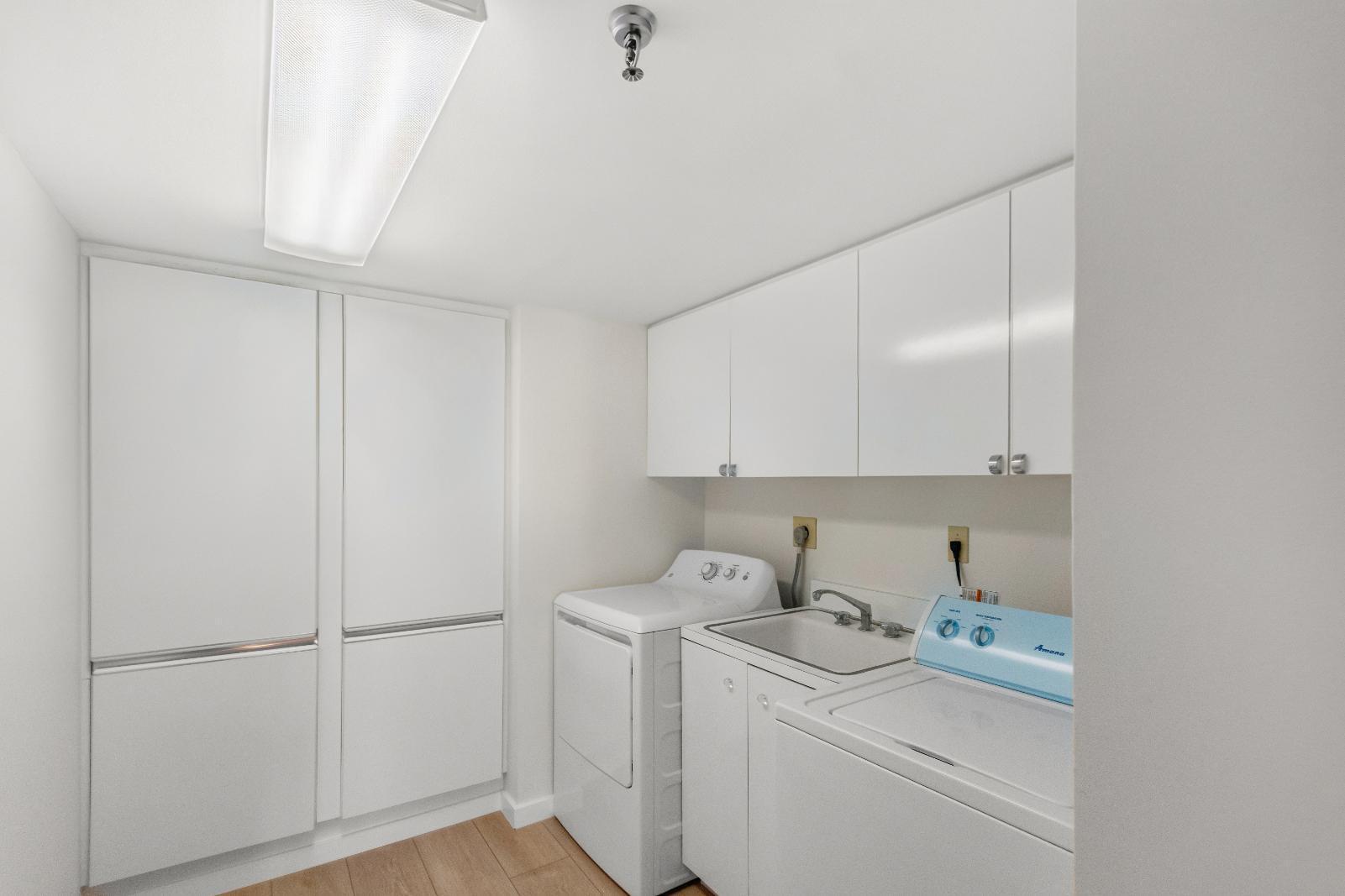 123 LAKESHORE #1543, North Palm Beach FL 33408