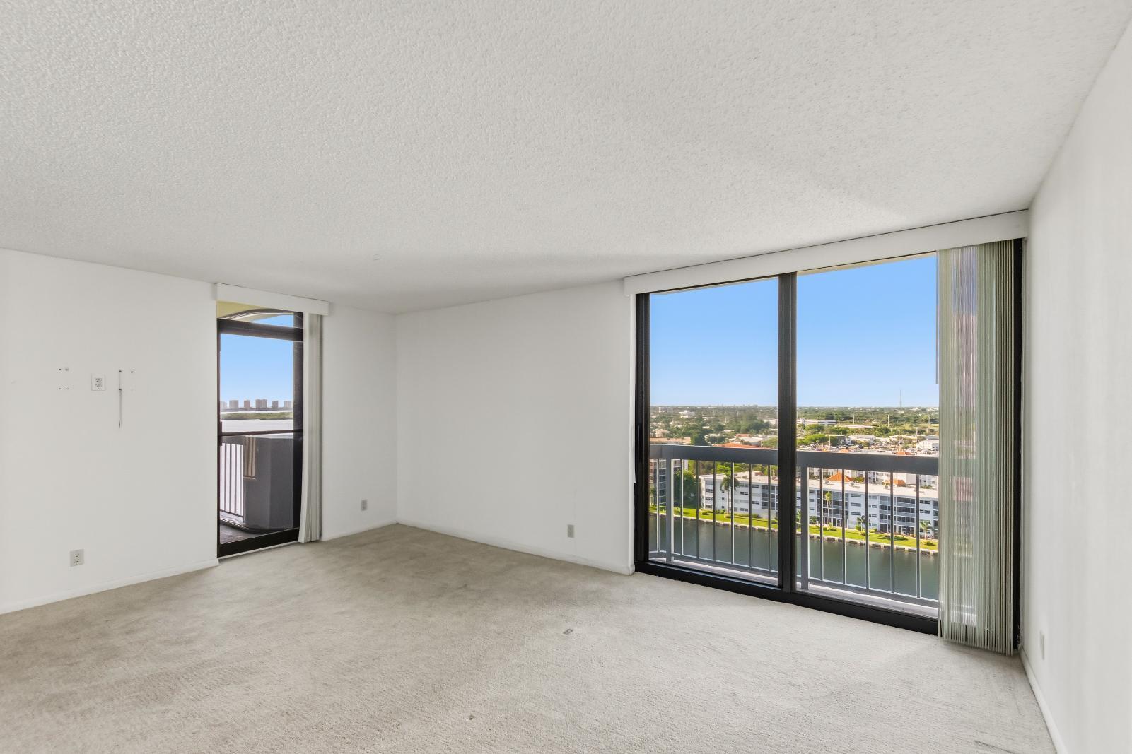 123 LAKESHORE #1543, North Palm Beach FL 33408