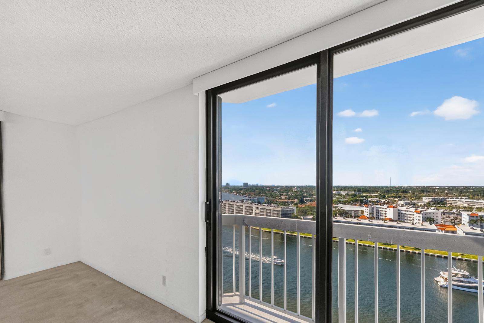 123 LAKESHORE #1543, North Palm Beach FL 33408