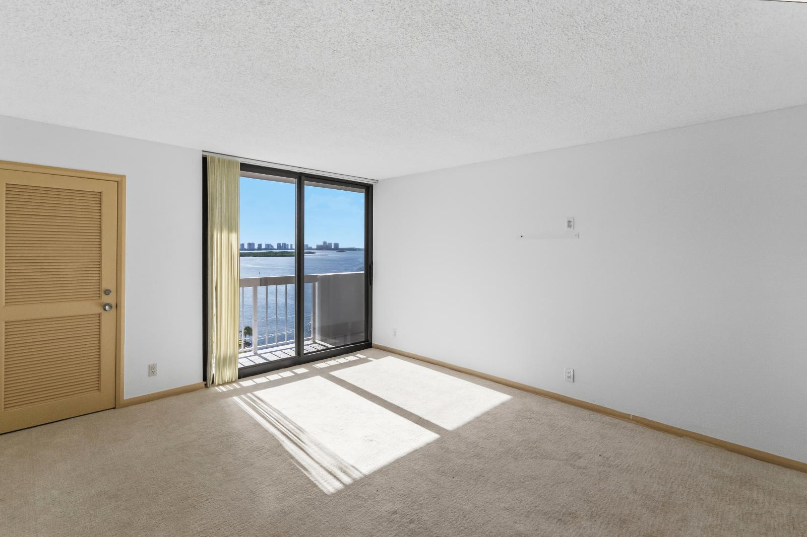 123 LAKESHORE #1543, North Palm Beach FL 33408