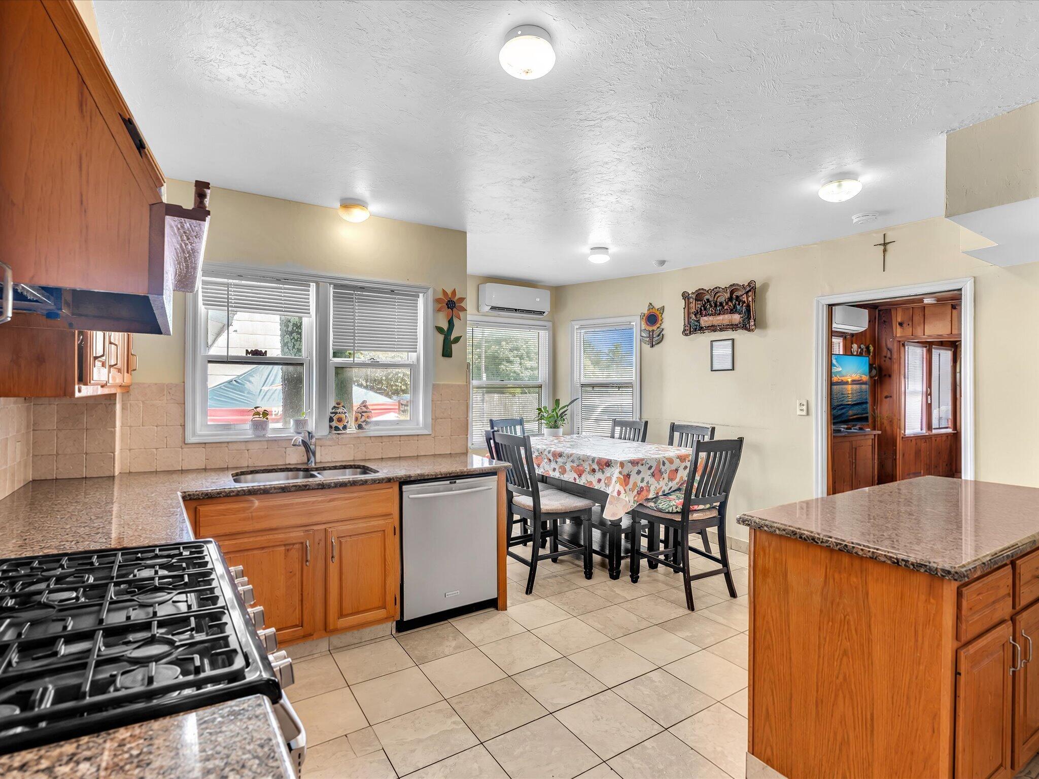 9 NW AVENUE D, Belle Glade FL 33430