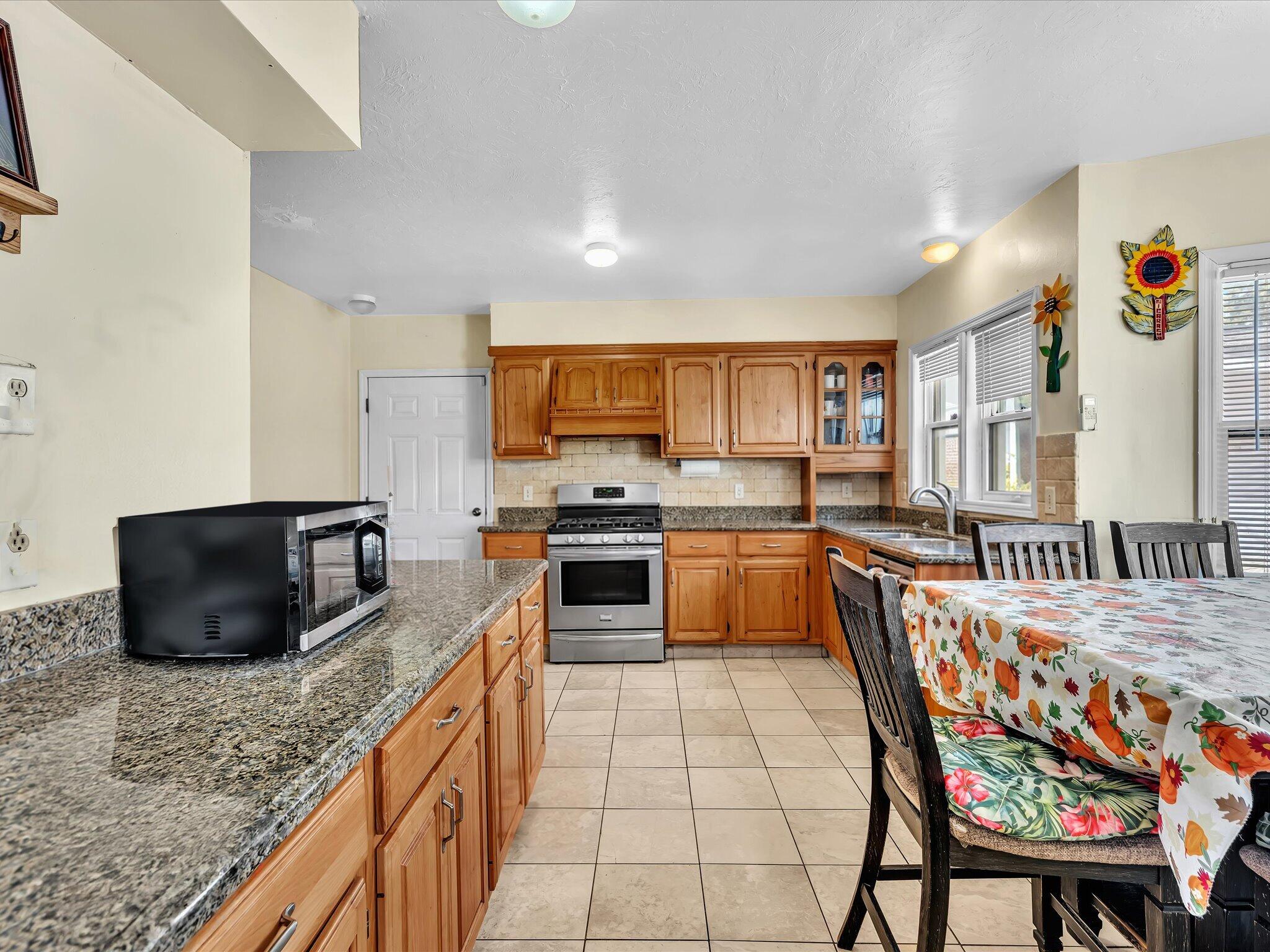 9 NW AVENUE D, Belle Glade FL 33430