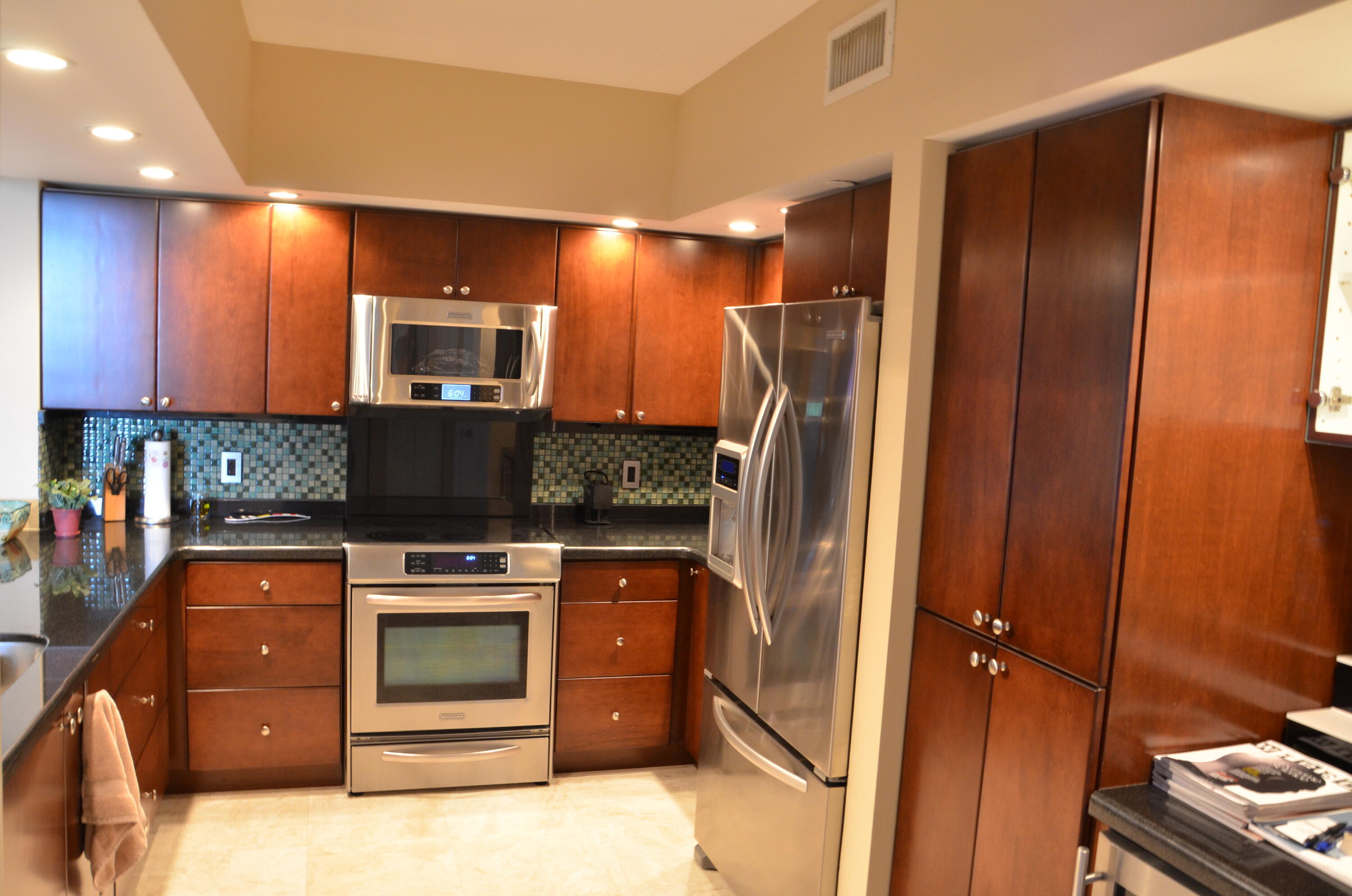 110 N Federal #510, Fort Lauderdale FL 33301
