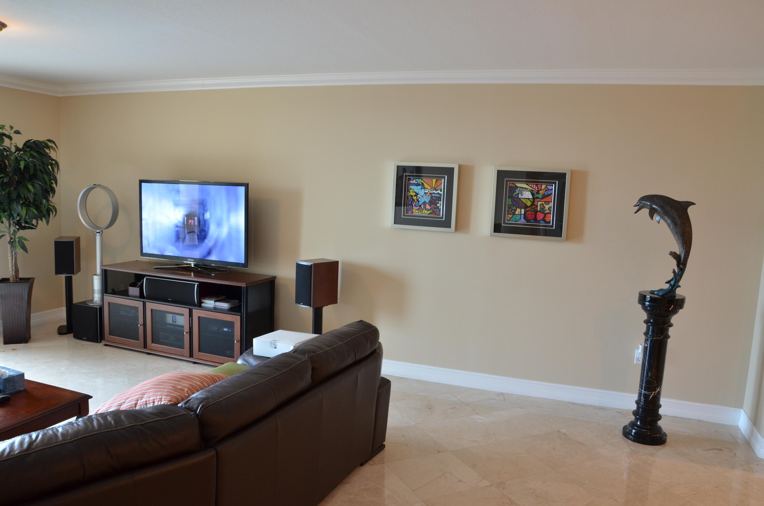 110 N Federal #510, Fort Lauderdale FL 33301