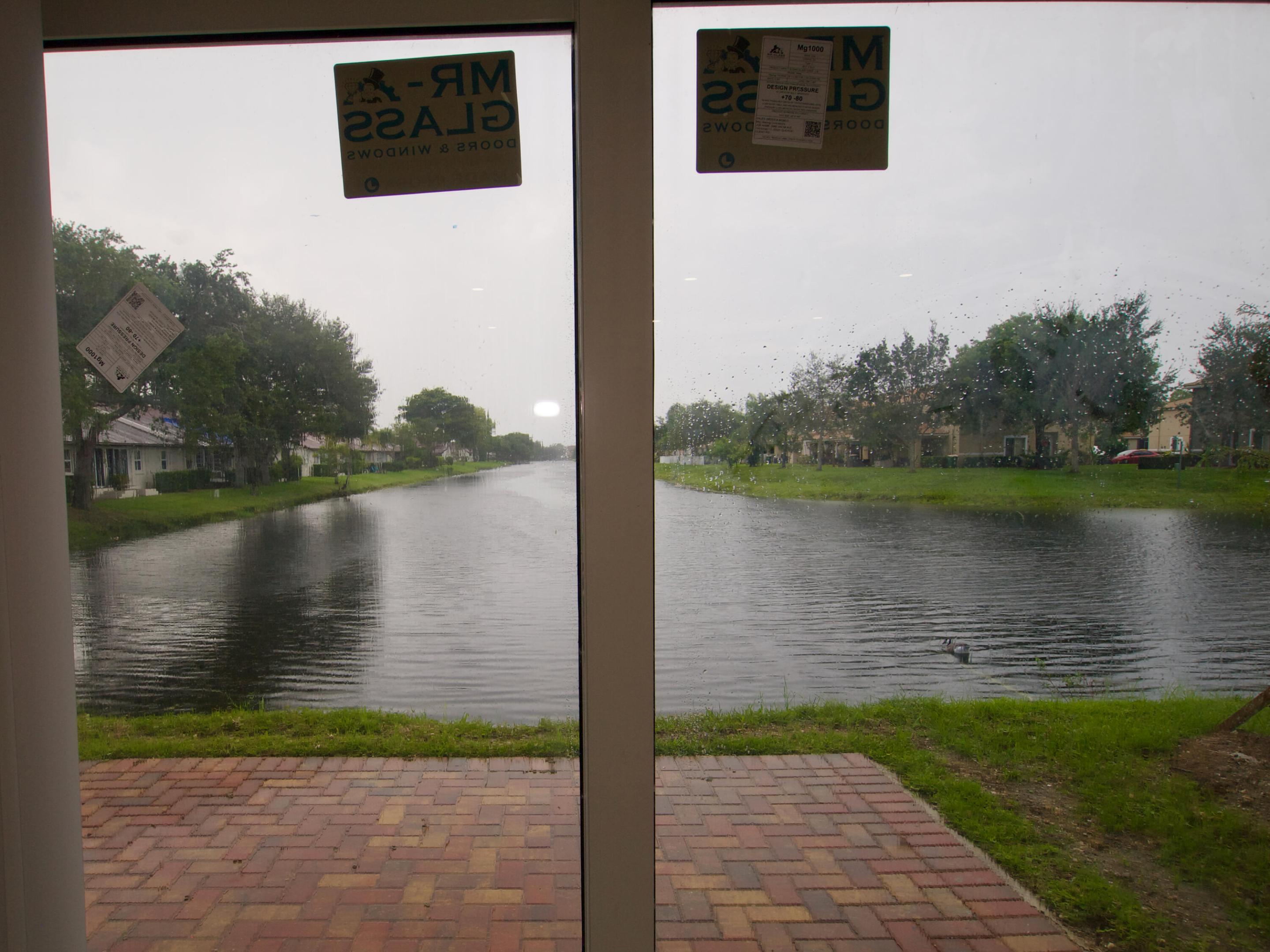 5992 NW 94th, Tamarac FL 33321